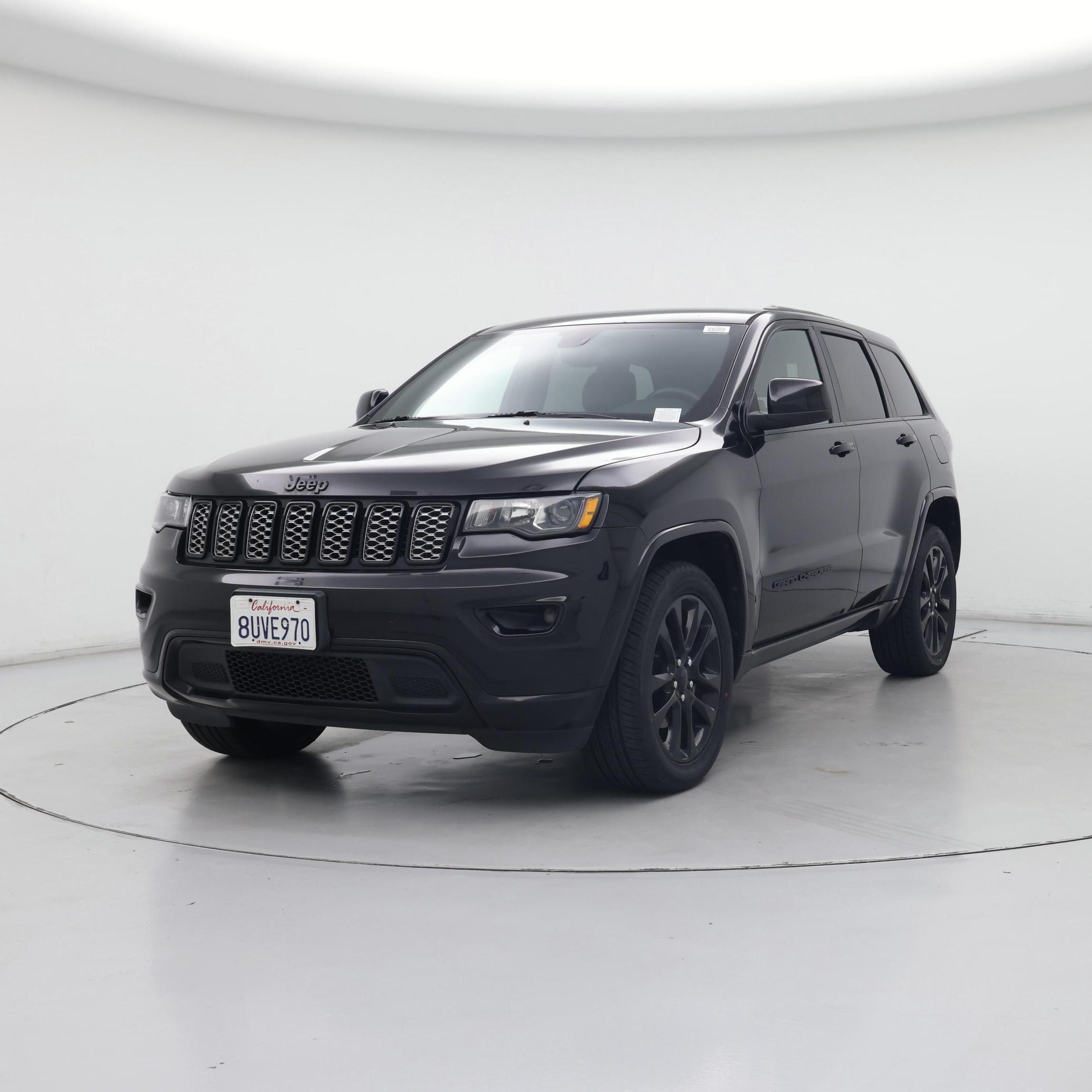 Thumbnail: 2020 Jeep Grand Cherokee - 4