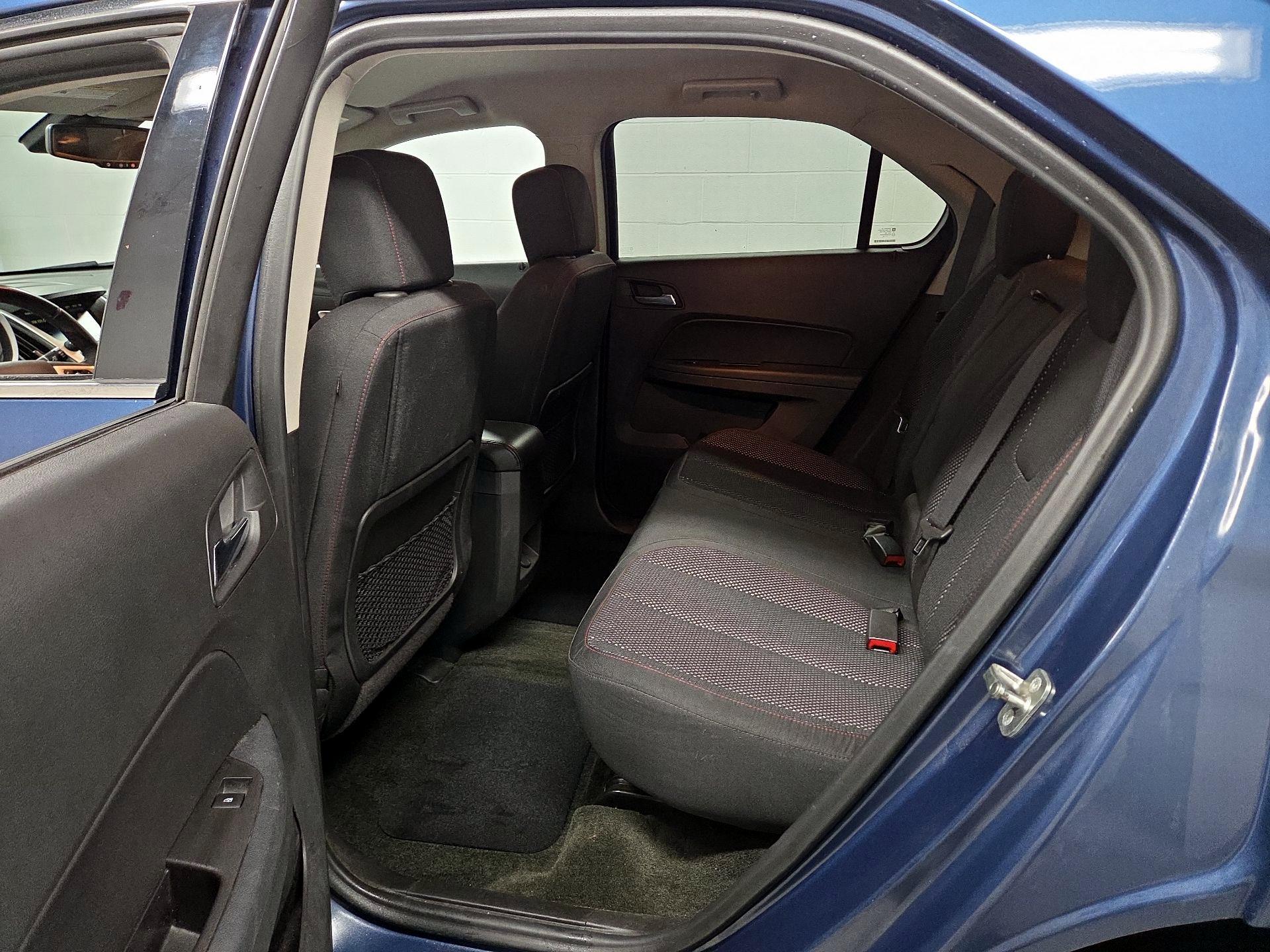 Thumbnail: 2016 Chevrolet Equinox - 17