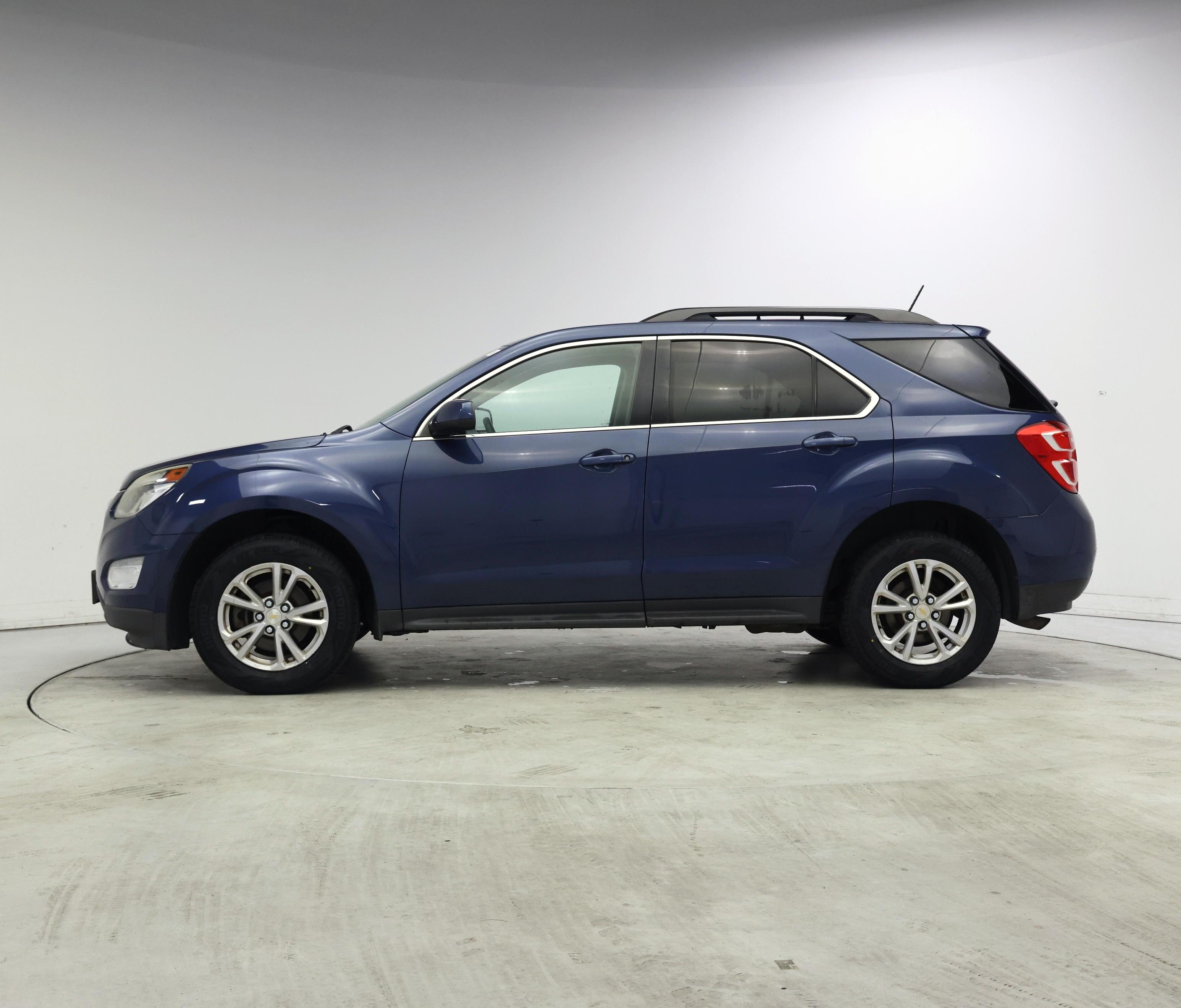 Thumbnail: 2016 Chevrolet Equinox - 3