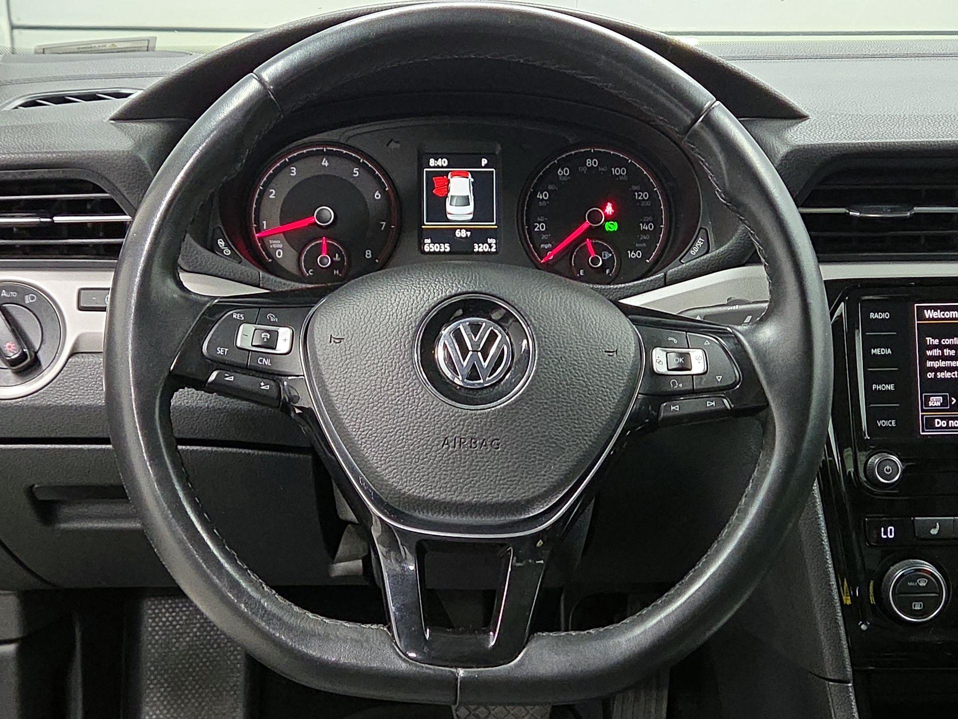 Thumbnail: 2020 Volkswagen Passat - 10