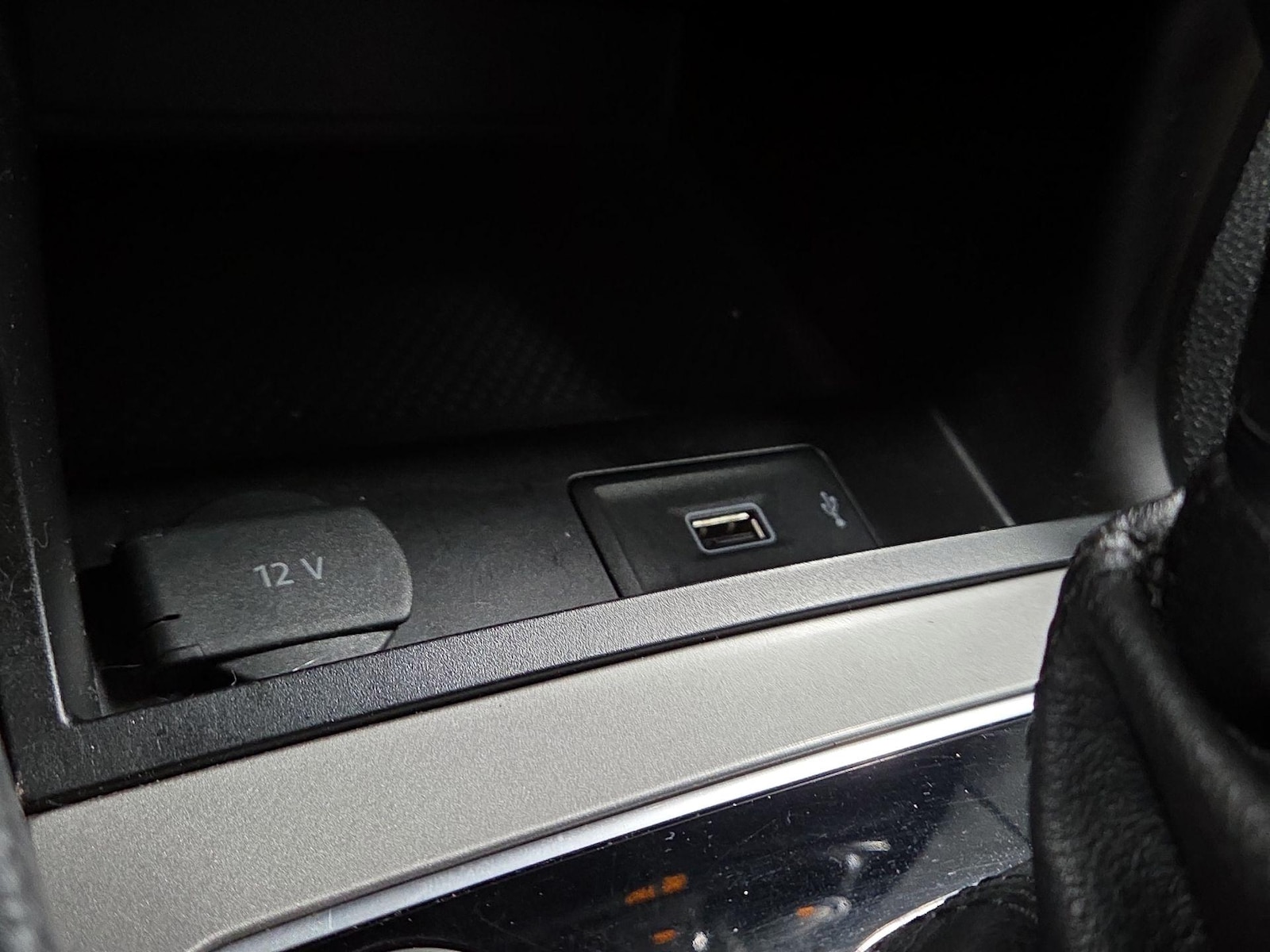 2020 Volkswagen Passat SE - Photo 19