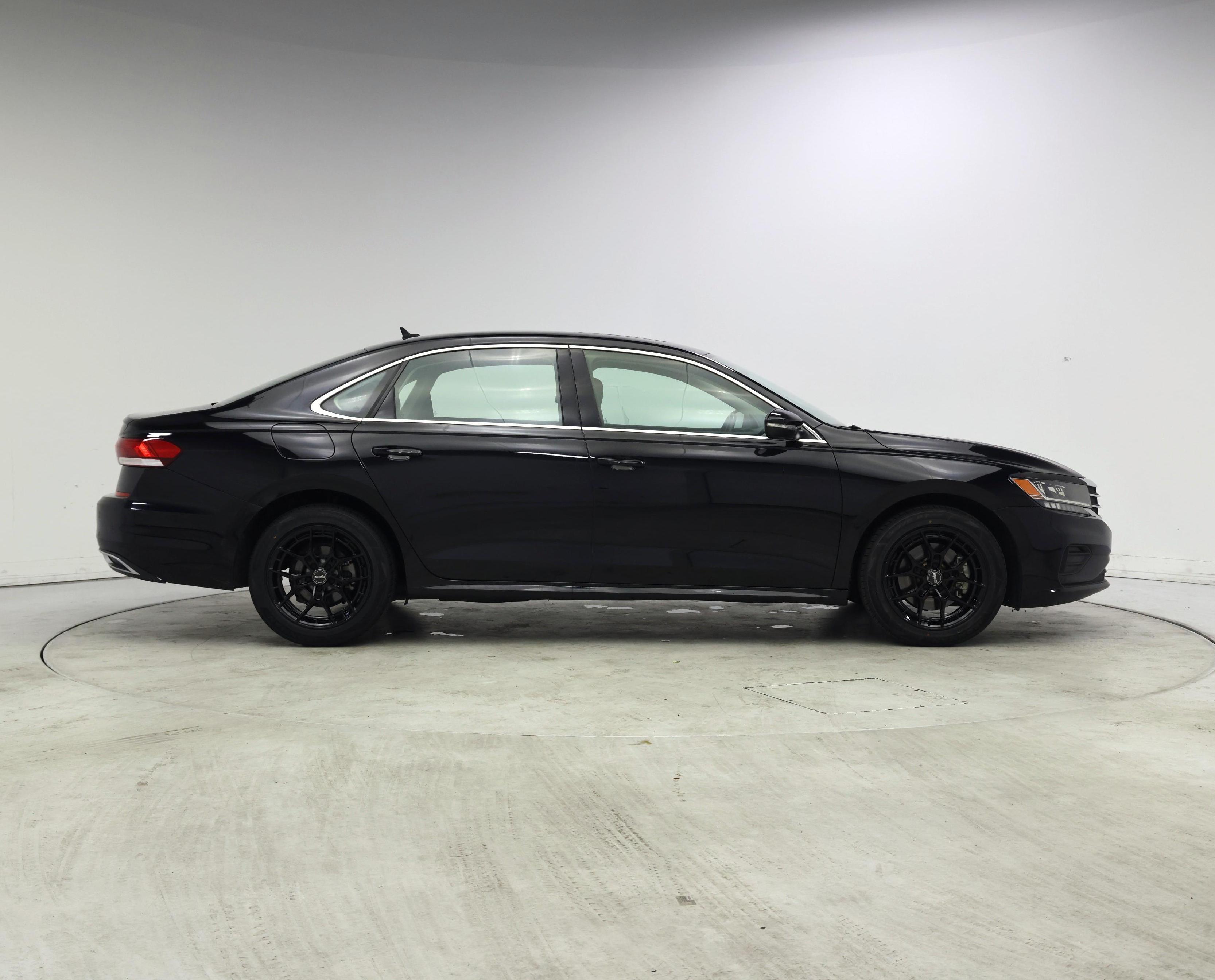Thumbnail: 2020 Volkswagen Passat - 7