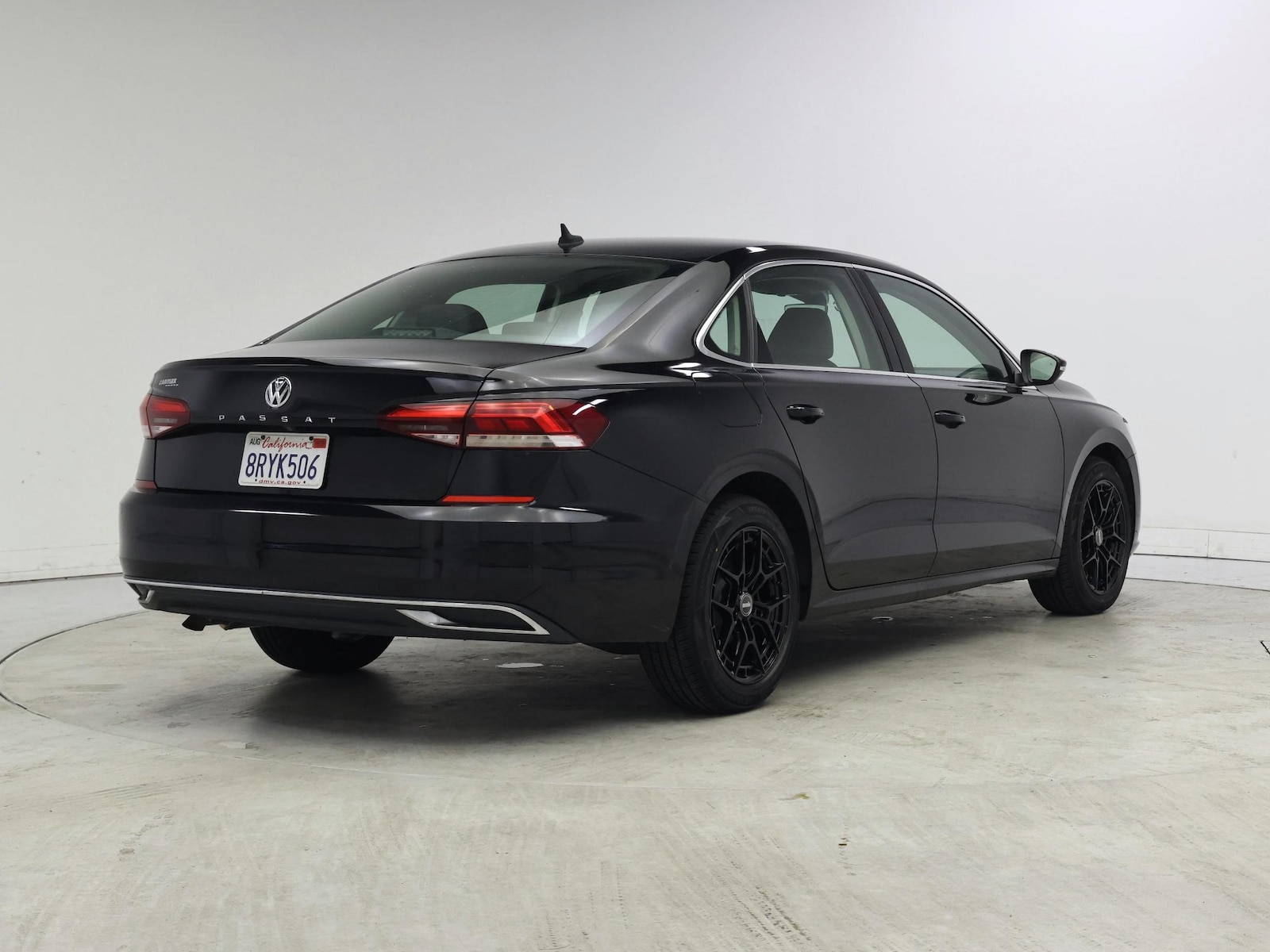 2020 Volkswagen Passat SE - Photo 9