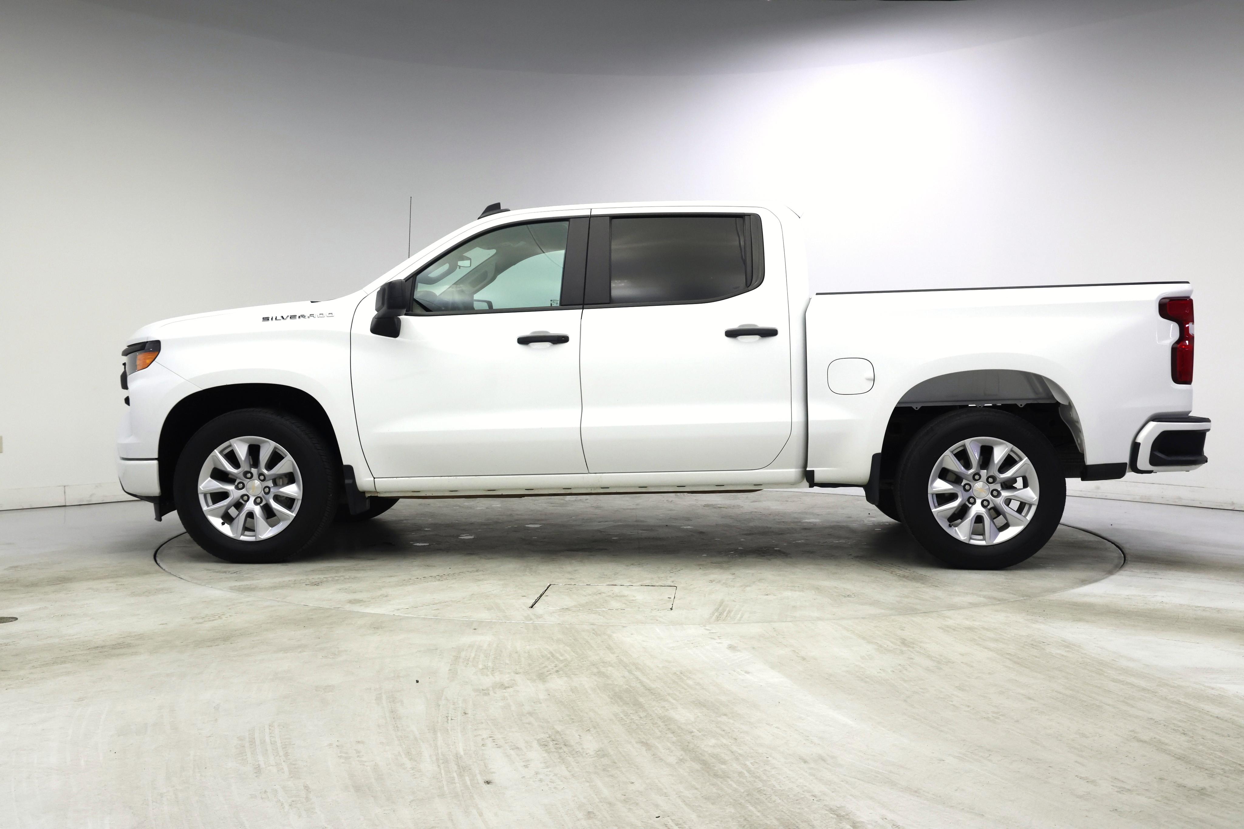 Thumbnail: 2023 Chevrolet Silverado 1500 - 3