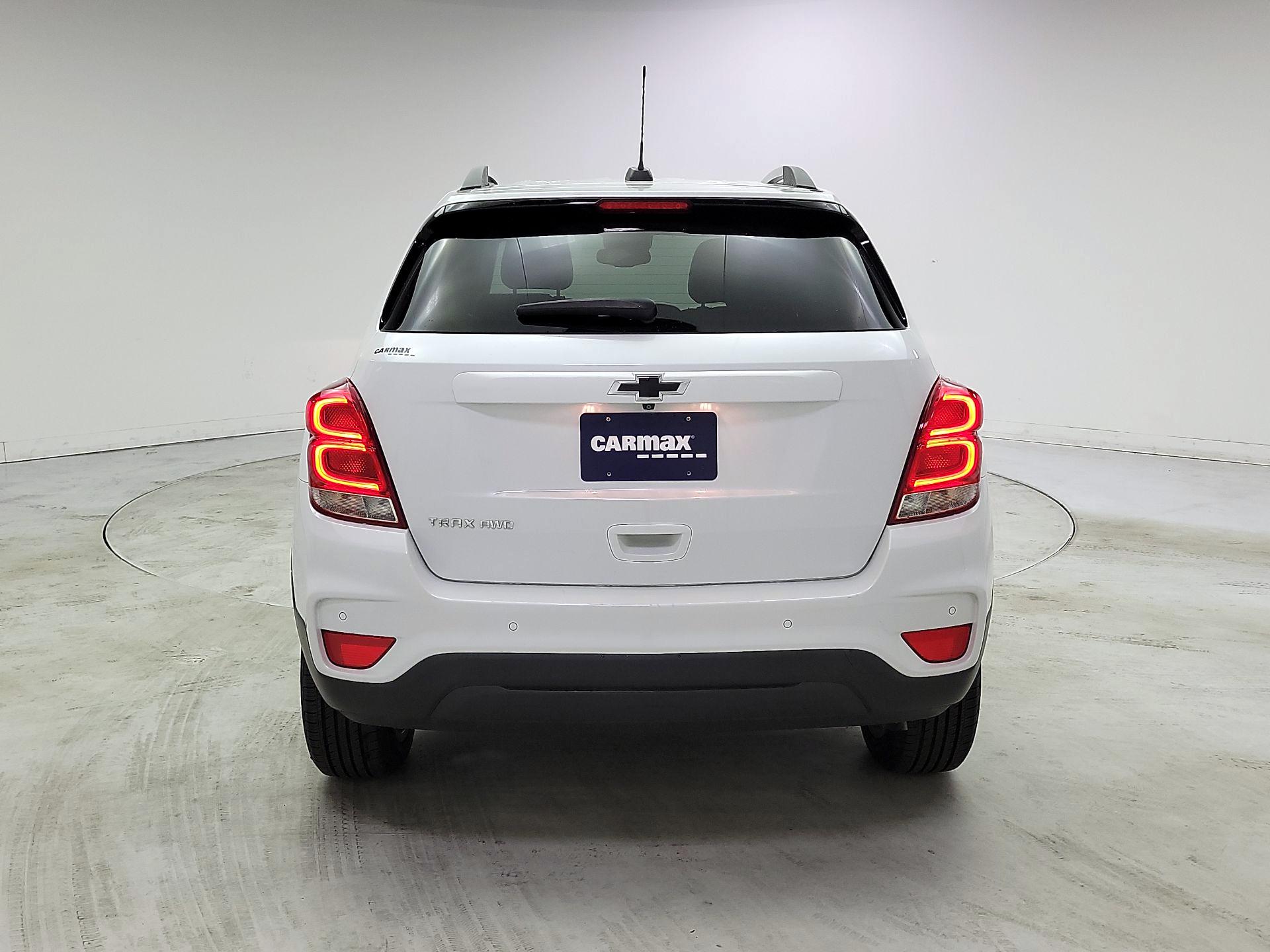 Thumbnail: 2022 Chevrolet Trax - 6