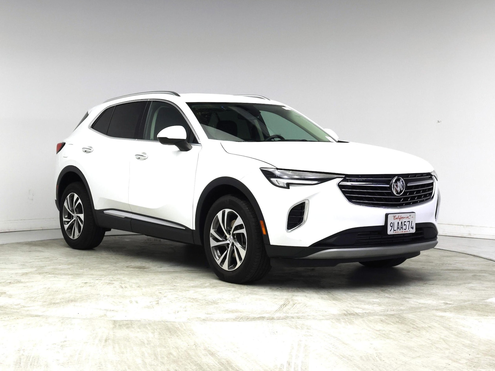 2023 Buick Envision Essence - Photo 2