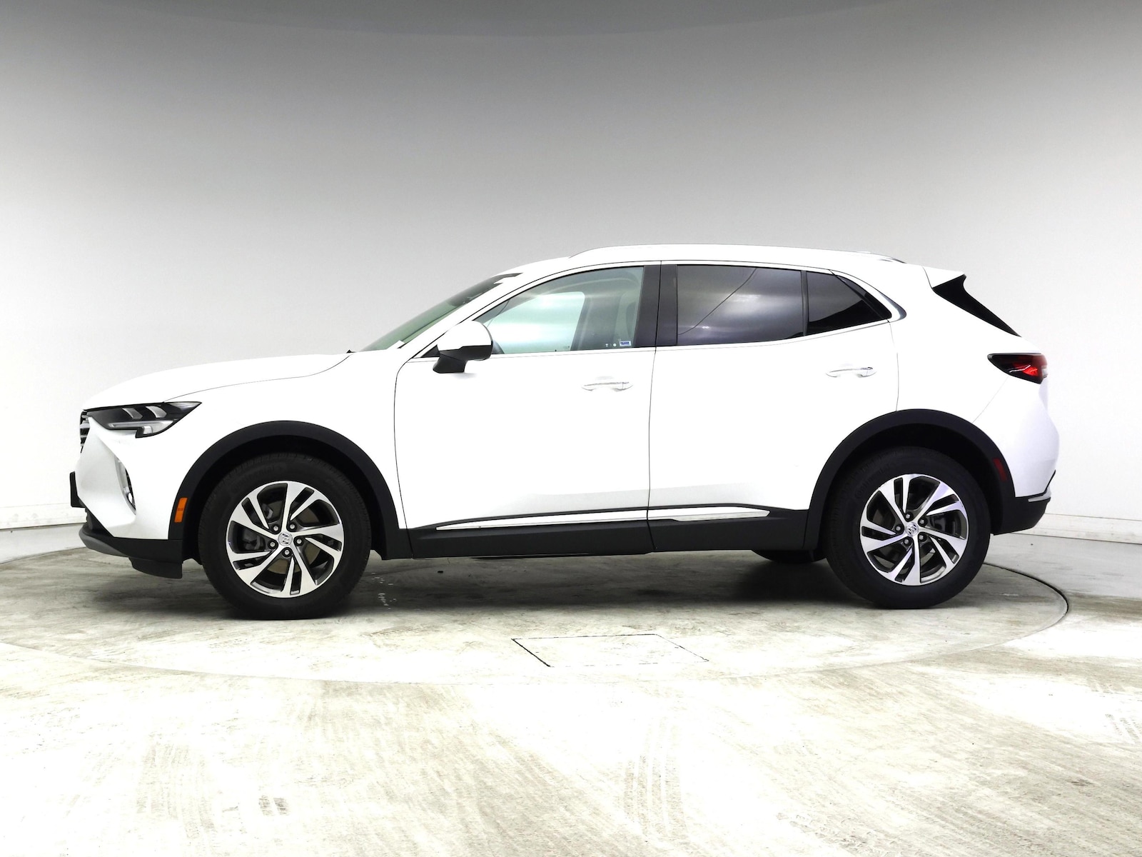 2023 Buick Envision Essence - Photo 4