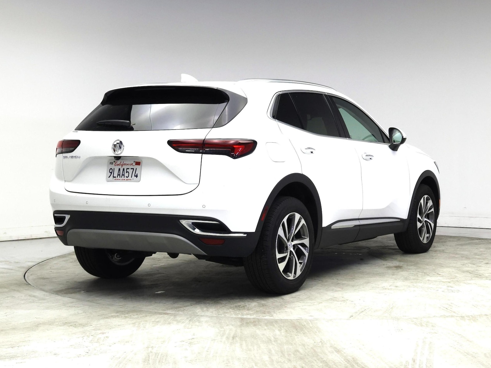 2023 Buick Envision Essence - Photo 9