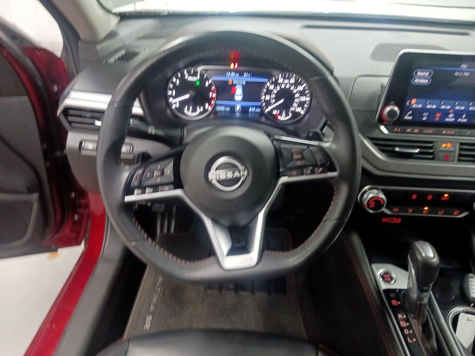 2024 Nissan Altima SR - Photo 11