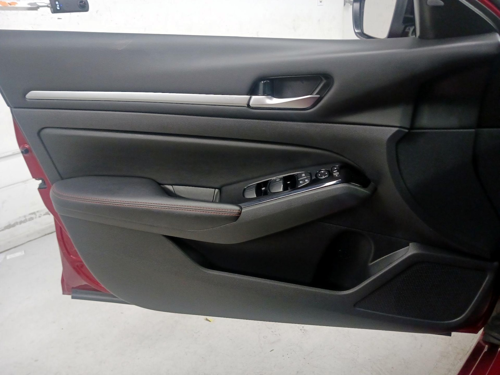 2024 Nissan Altima SR - Photo 13