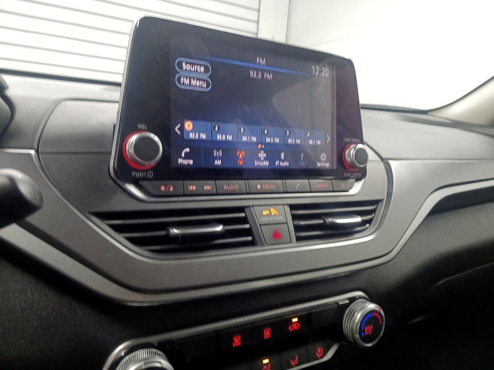 2024 Nissan Altima SR - Photo 14