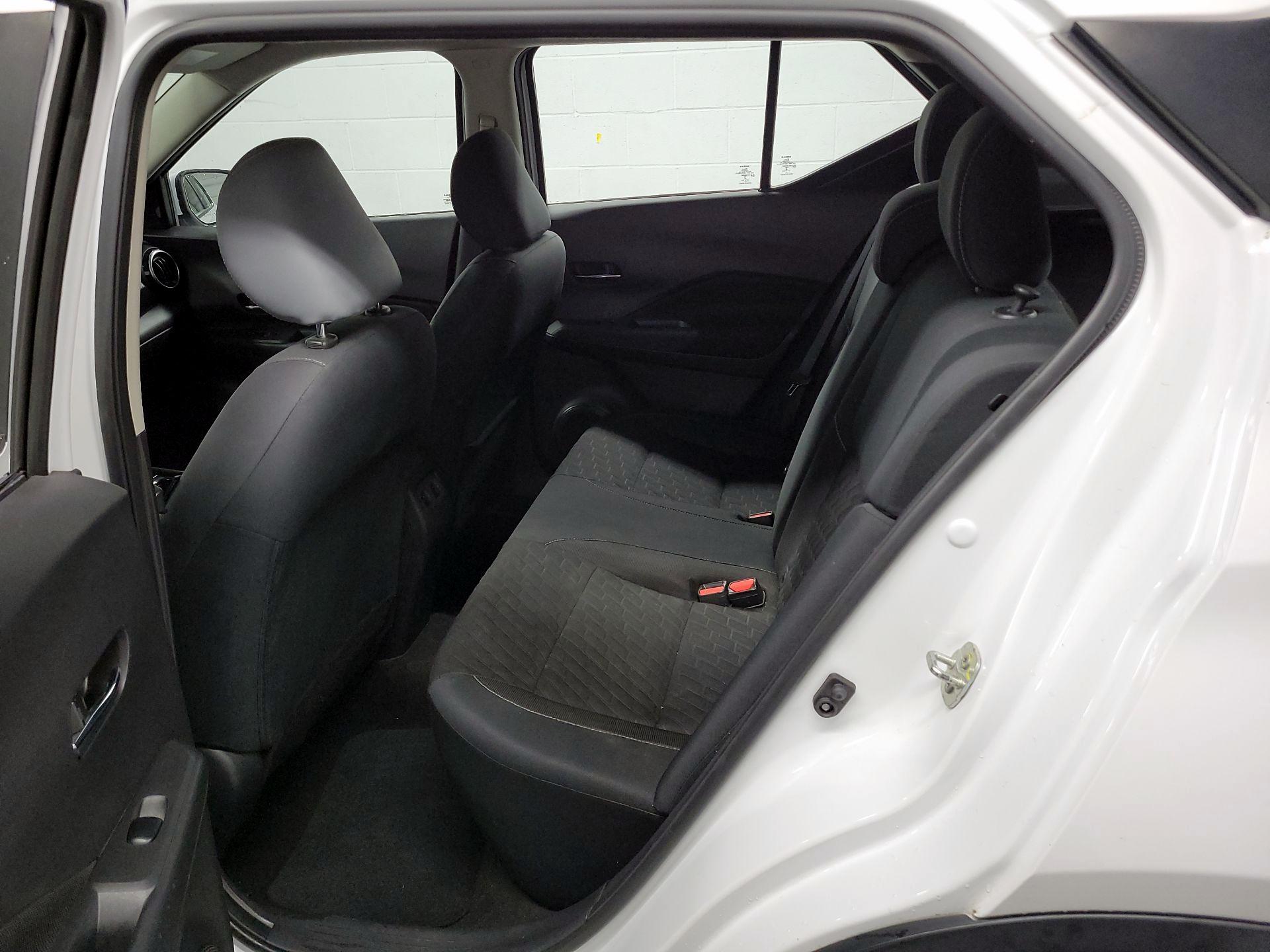 Thumbnail: 2021 Nissan Kicks - 18