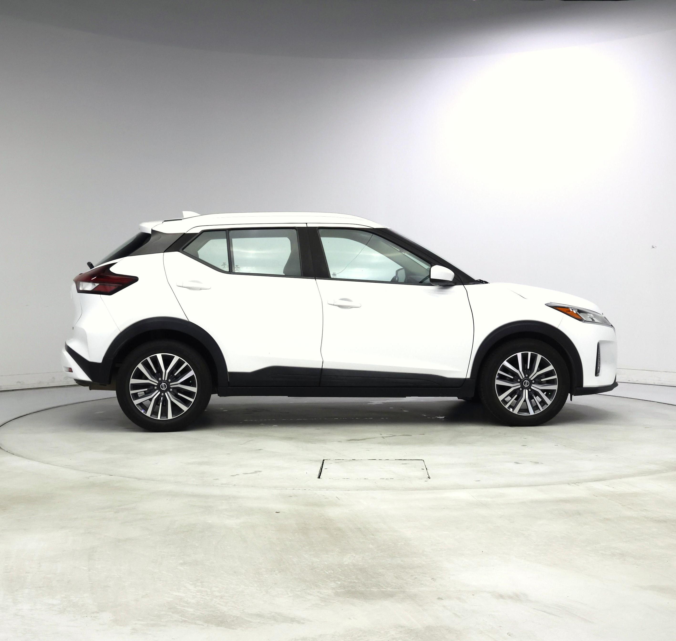 Thumbnail: 2021 Nissan Kicks - 7