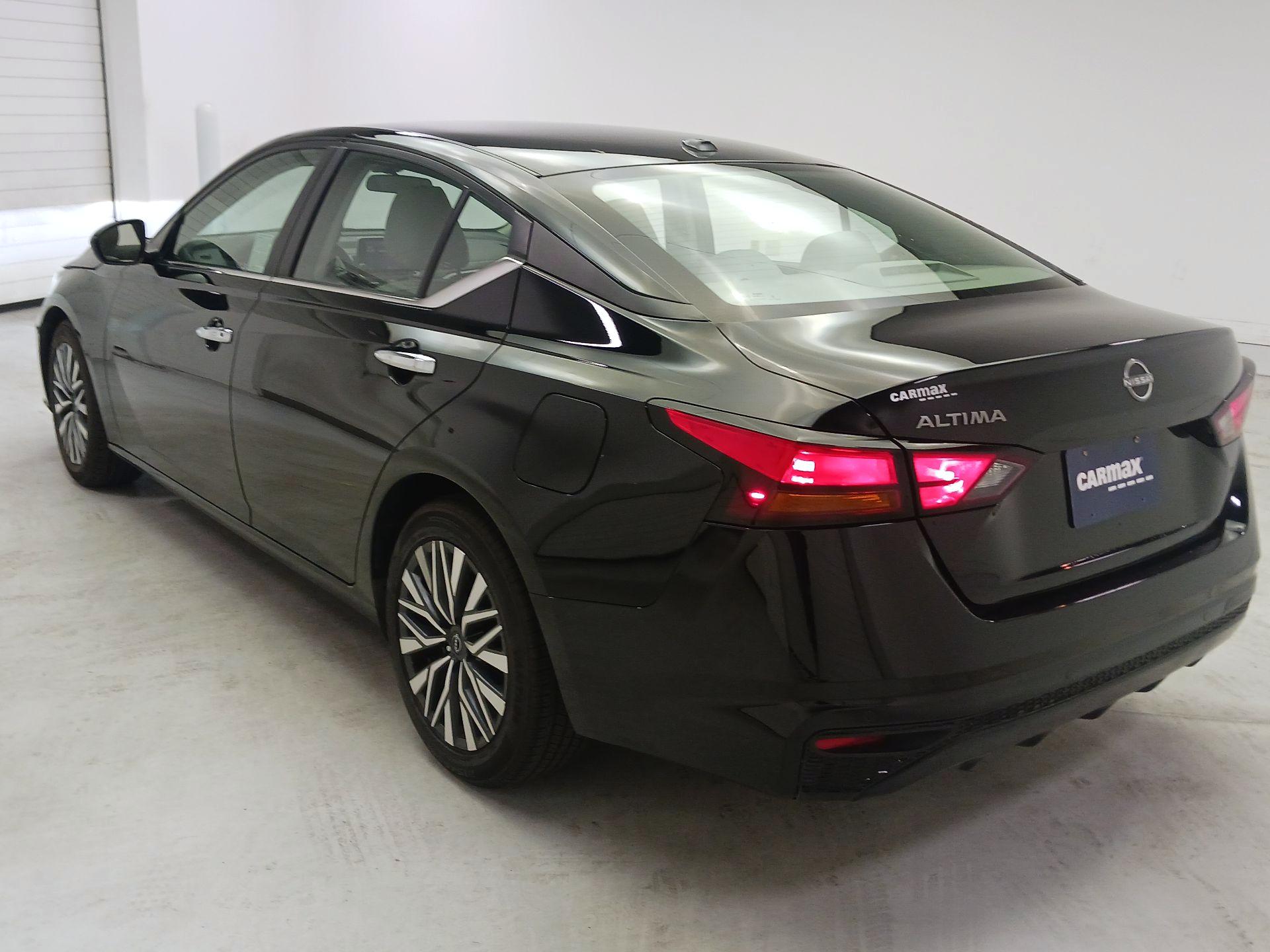 Thumbnail: 2025 Nissan Altima - 7