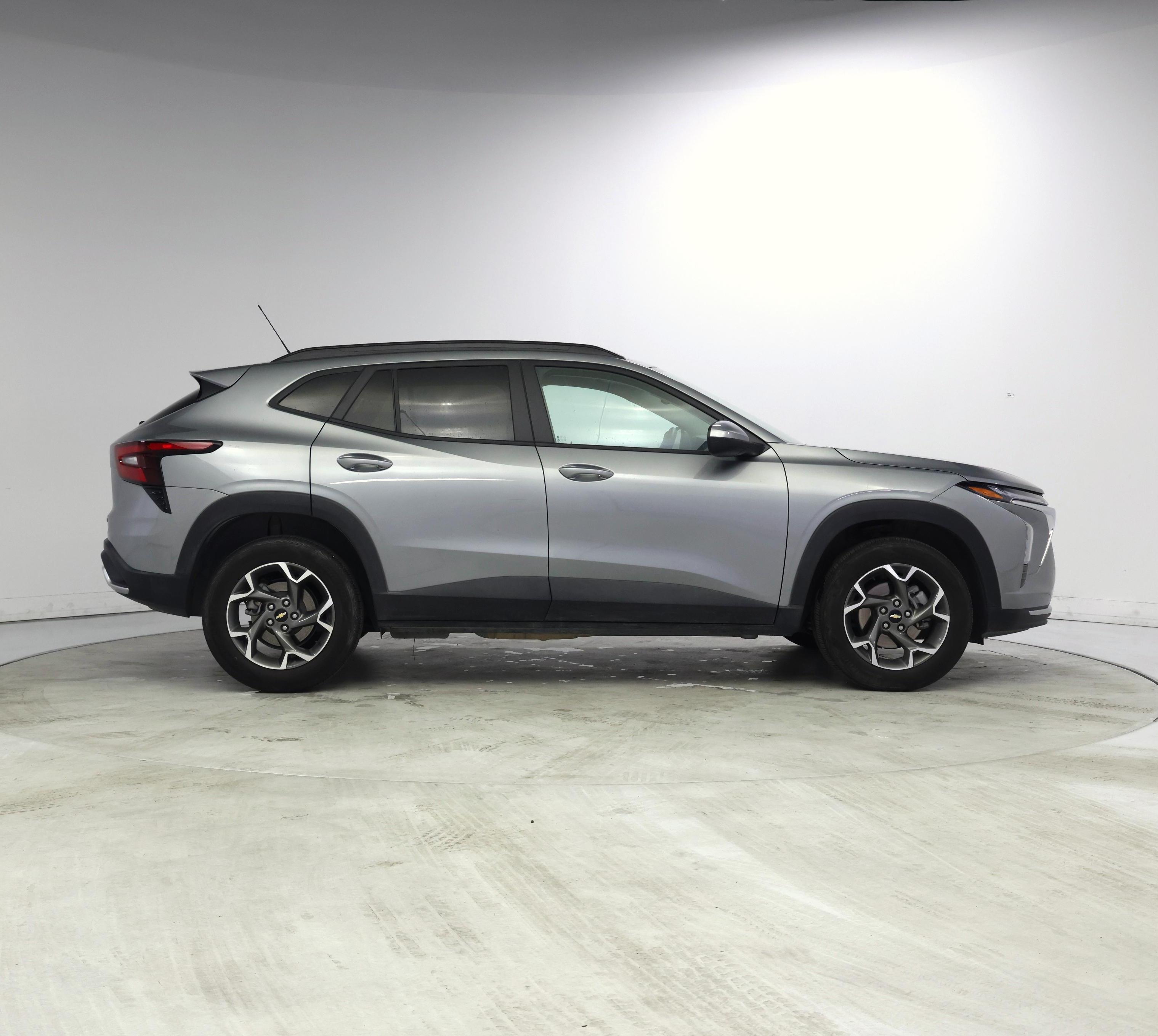 Thumbnail: 2025 Chevrolet Trax - 7