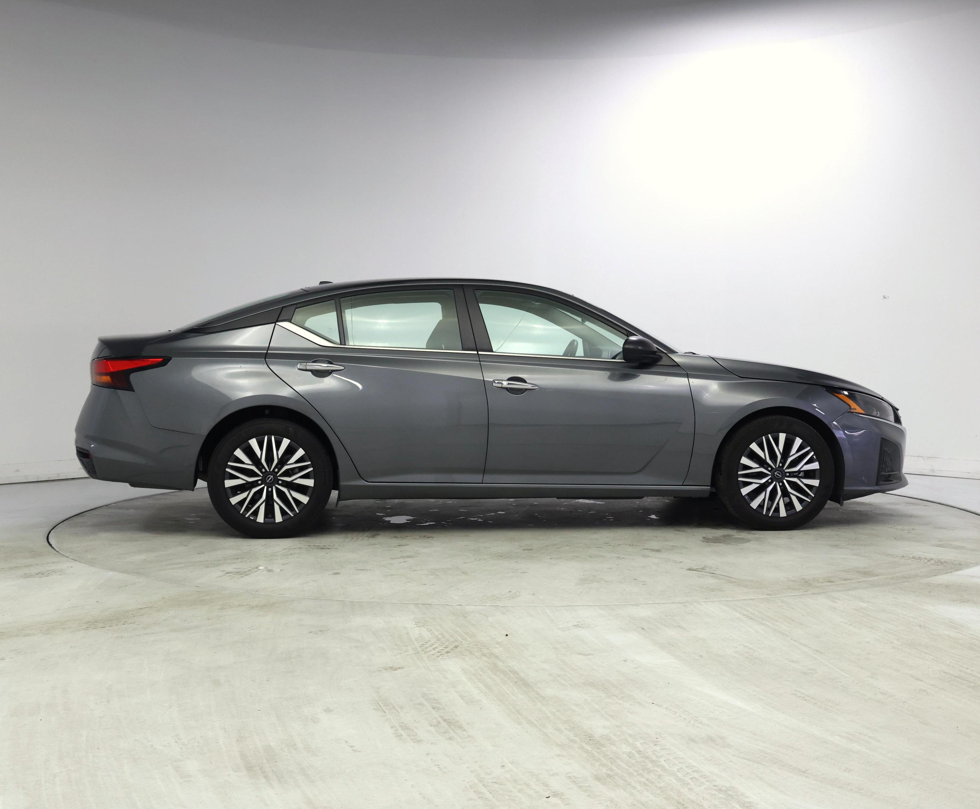 Thumbnail: 2025 Nissan Altima - 7