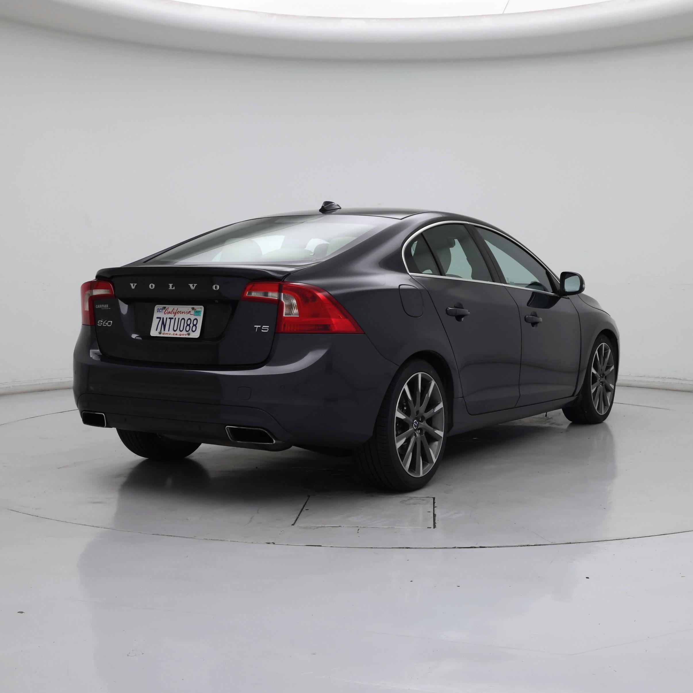 Thumbnail: 2015 Volvo S60 - 8