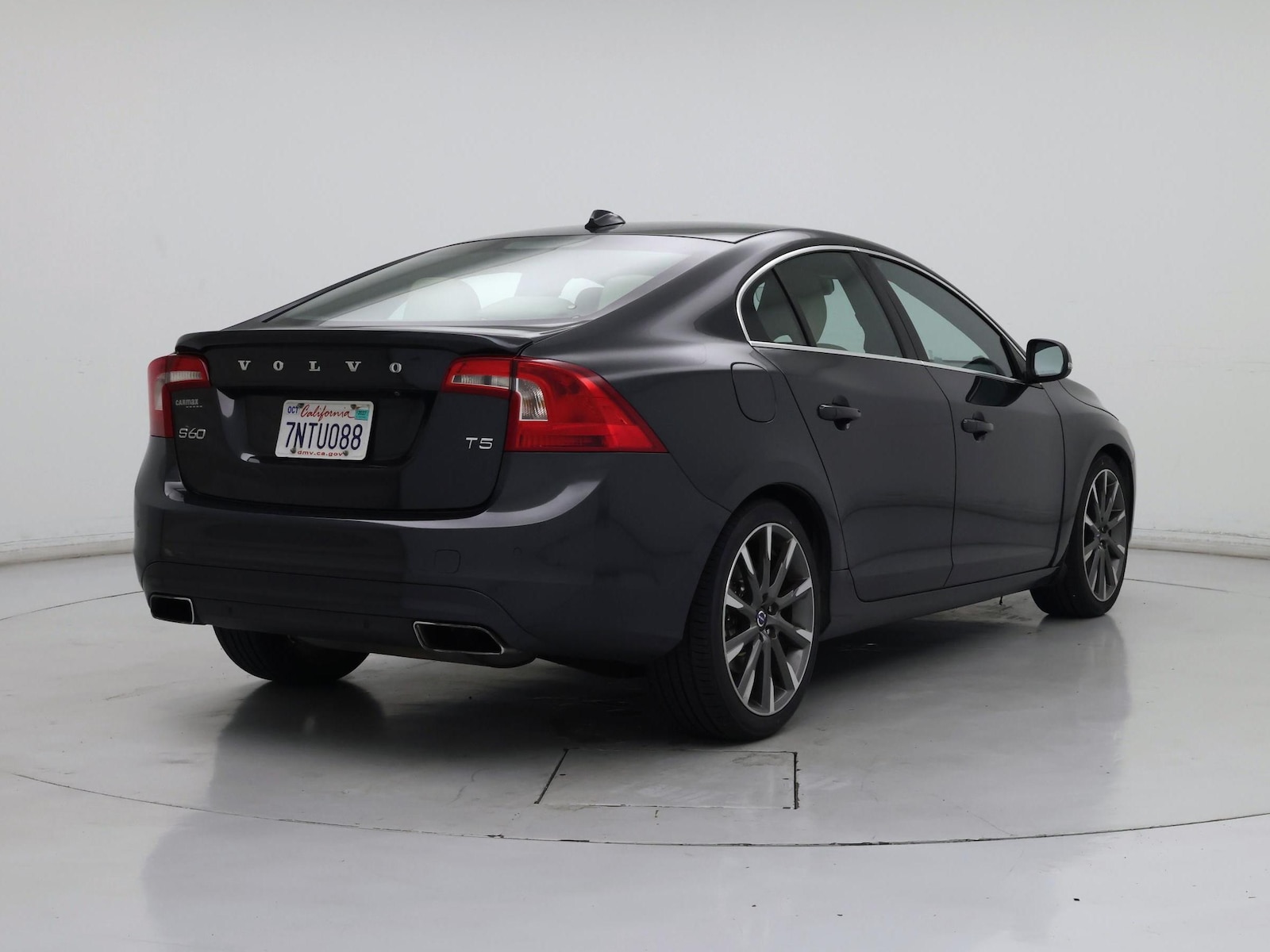 2015 Volvo S60 T5 Premier - Photo 9