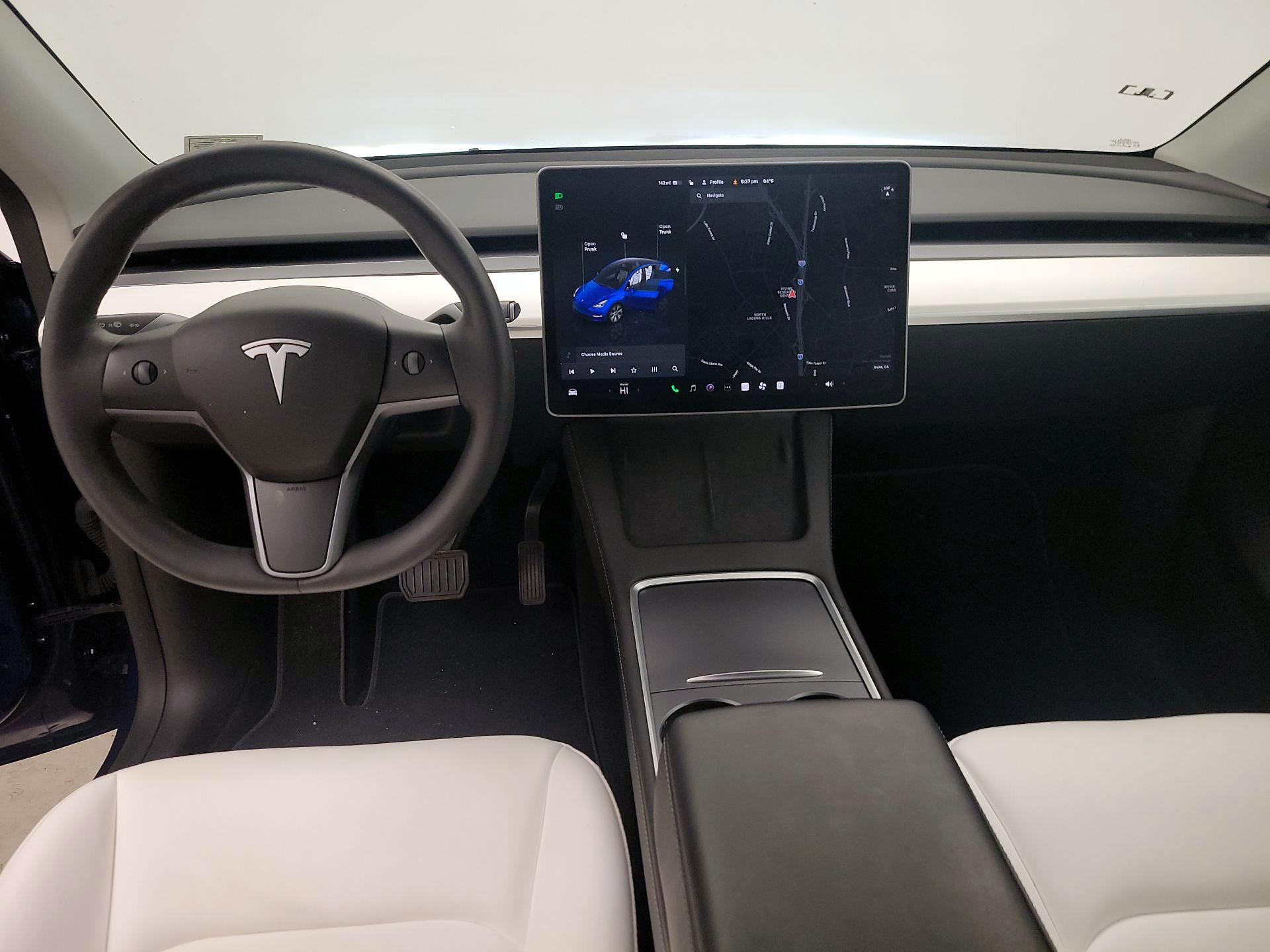 Thumbnail: 2023 Tesla Model Y - 9