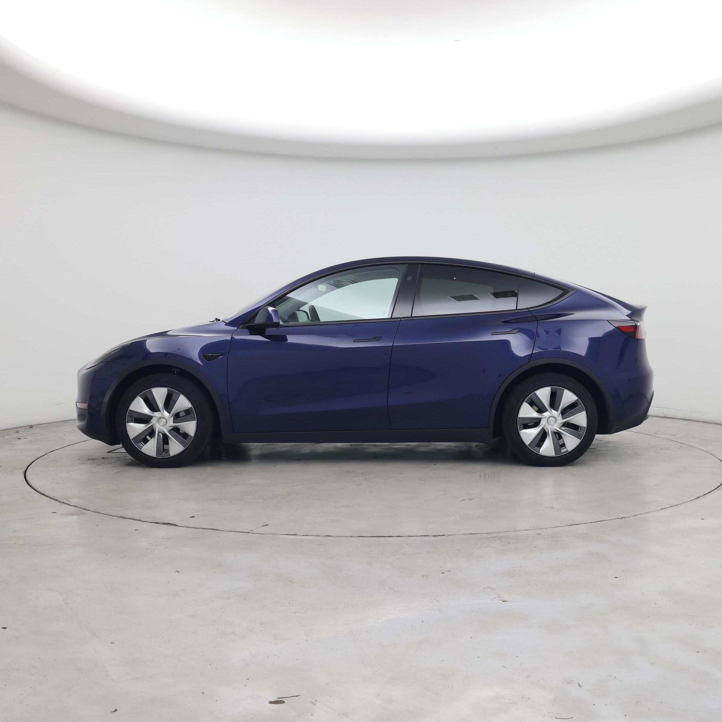 Thumbnail: 2023 Tesla Model Y - 3