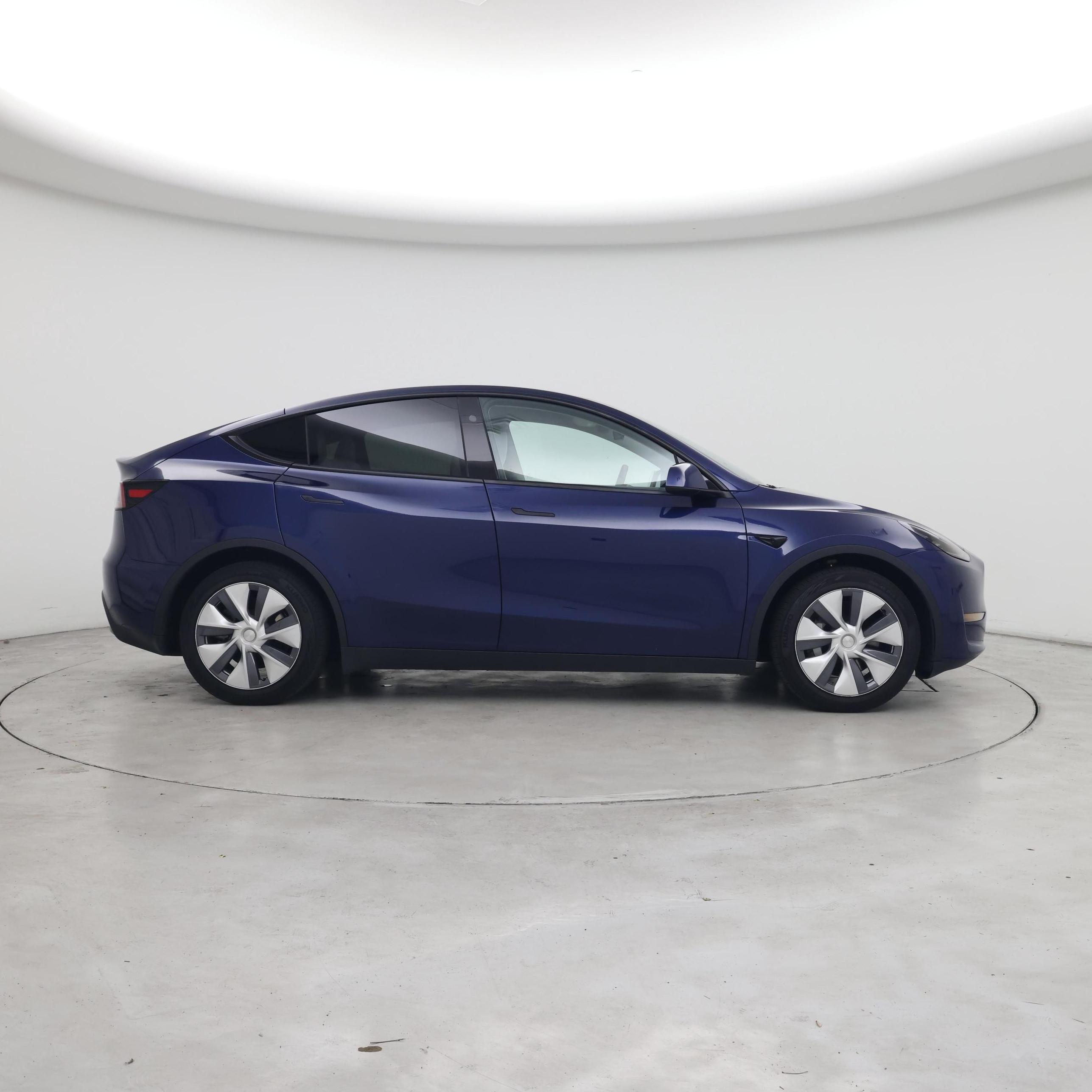 Thumbnail: 2023 Tesla Model Y - 7
