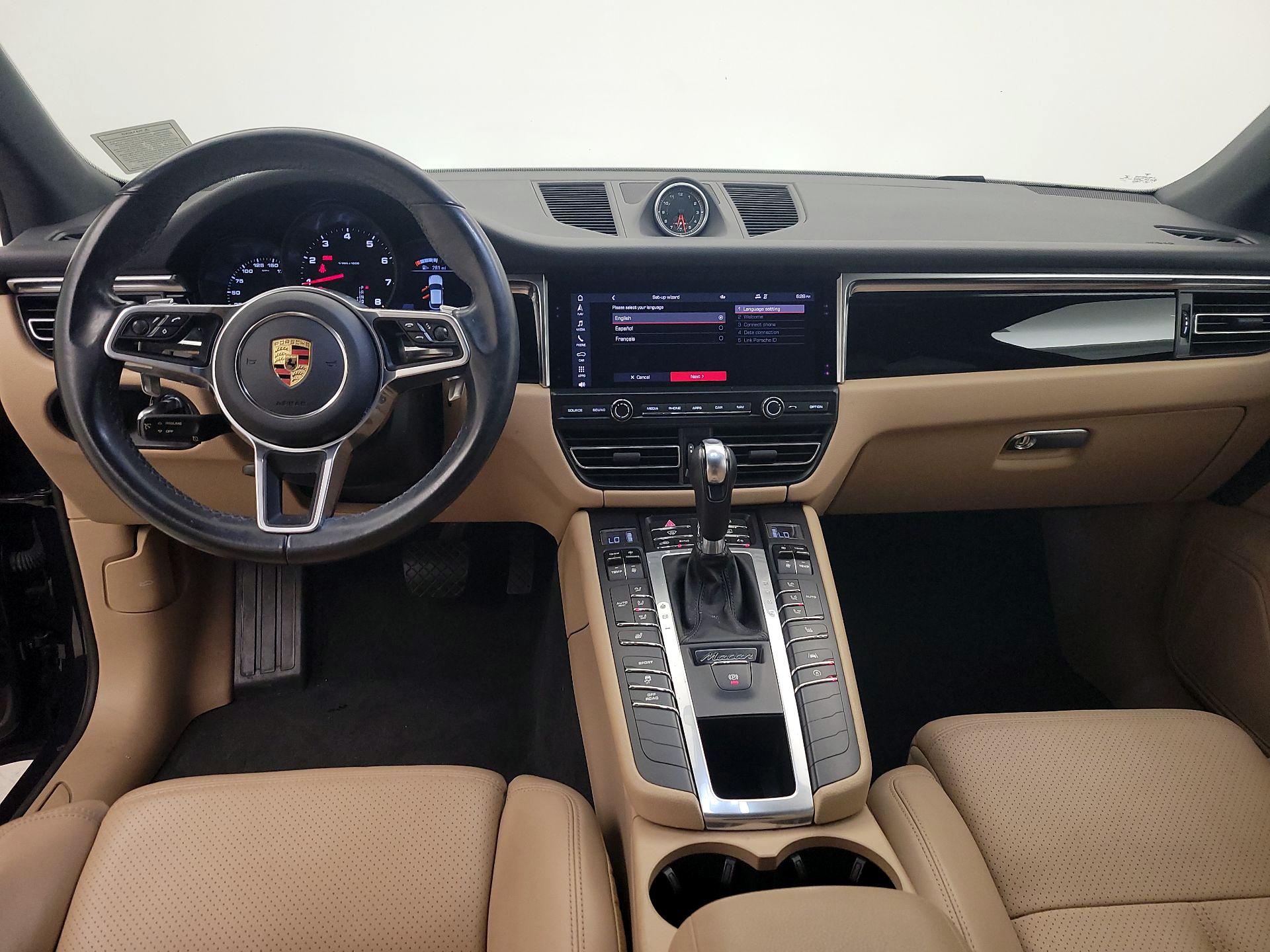 Thumbnail: 2021 Porsche Macan - 9