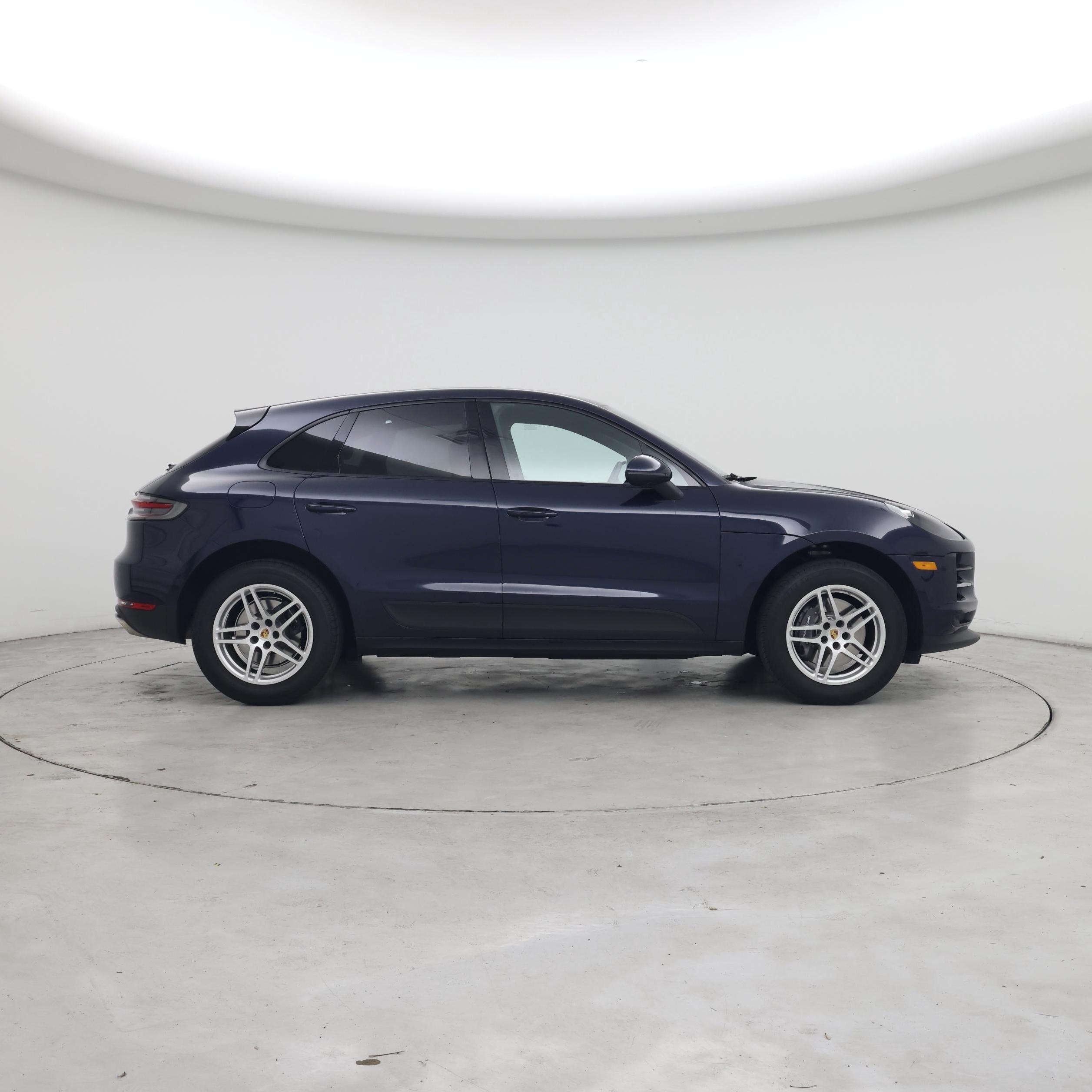 Thumbnail: 2021 Porsche Macan - 7
