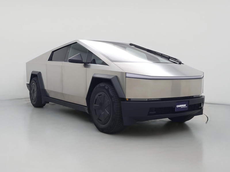 2025 Tesla Cybertruck  -
                  Irvine, CA