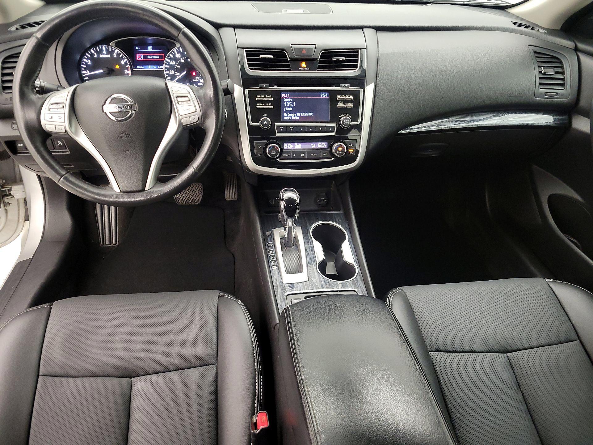 Thumbnail: 2018 Nissan Altima - 9