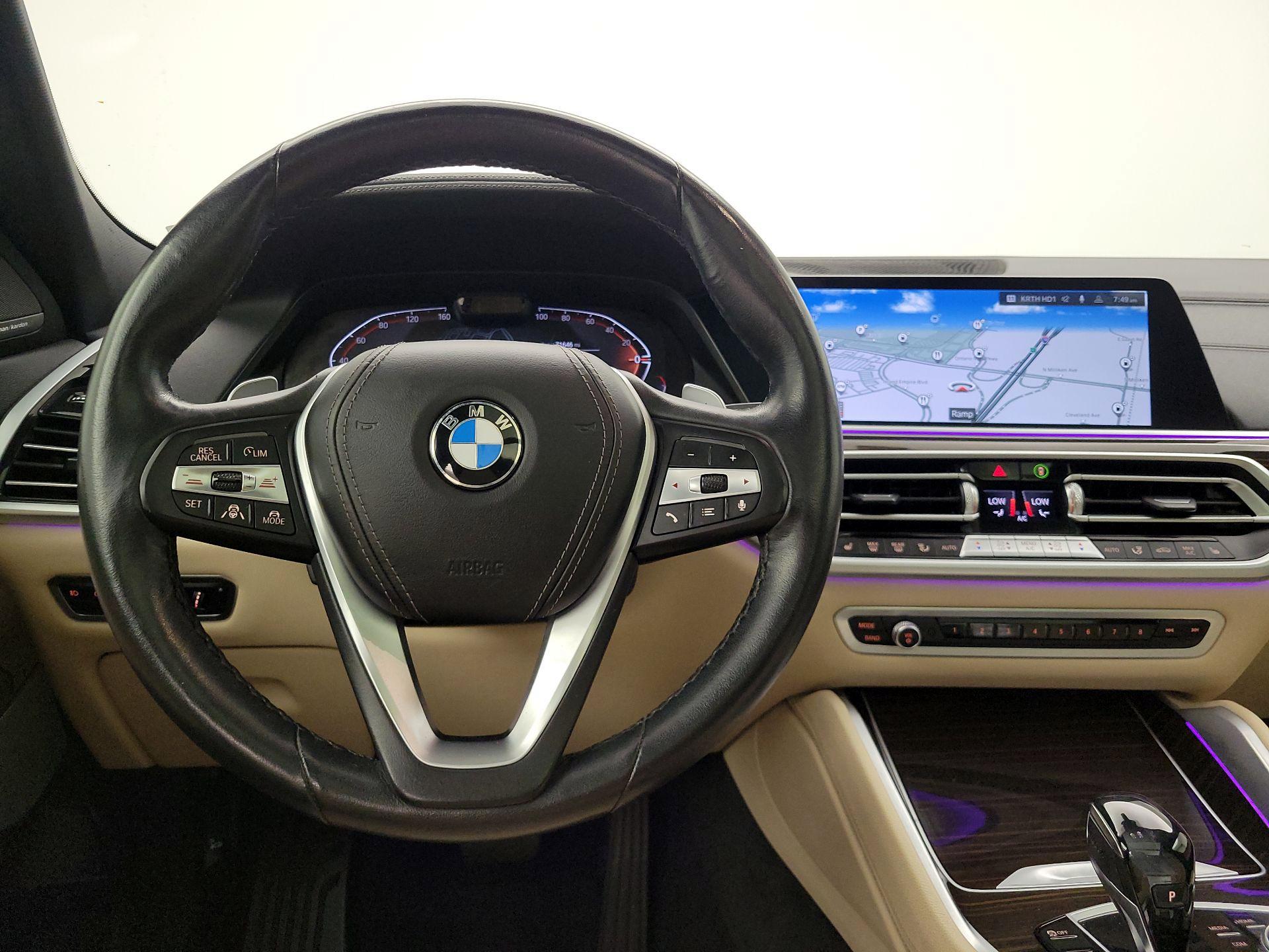 Thumbnail: 2021 BMW X6 - 10
