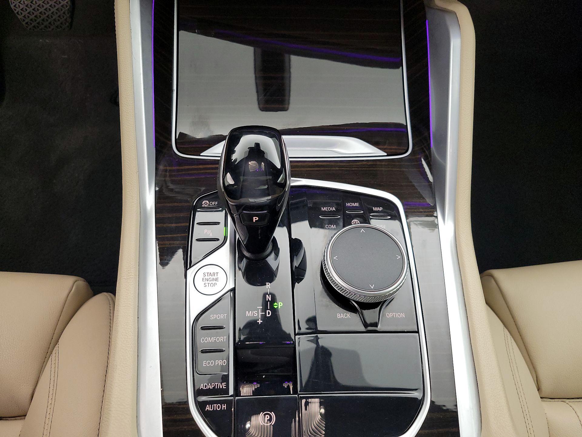 Thumbnail: 2021 BMW X6 - 18