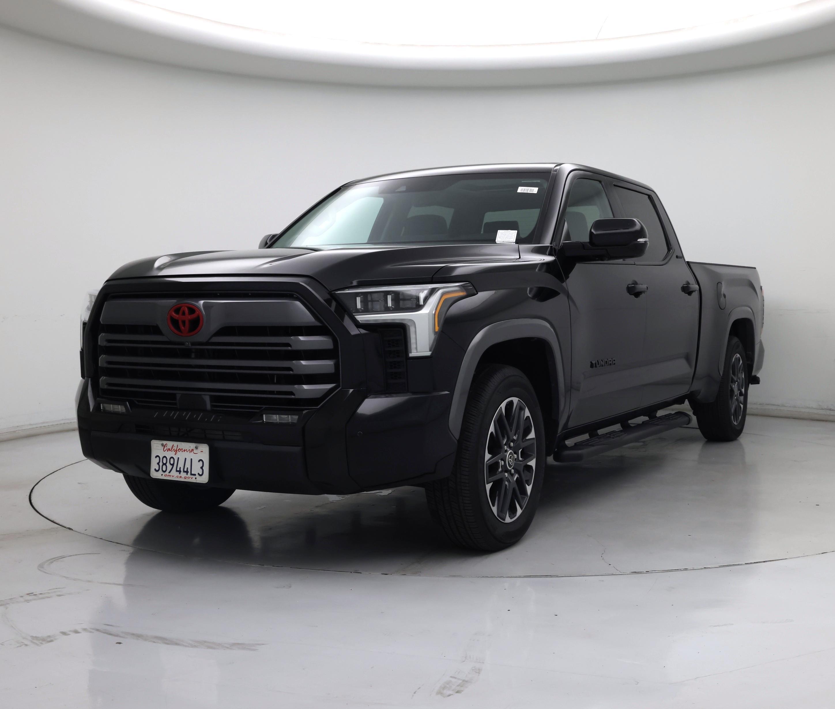 Thumbnail: 2022 Toyota Tundra - 4