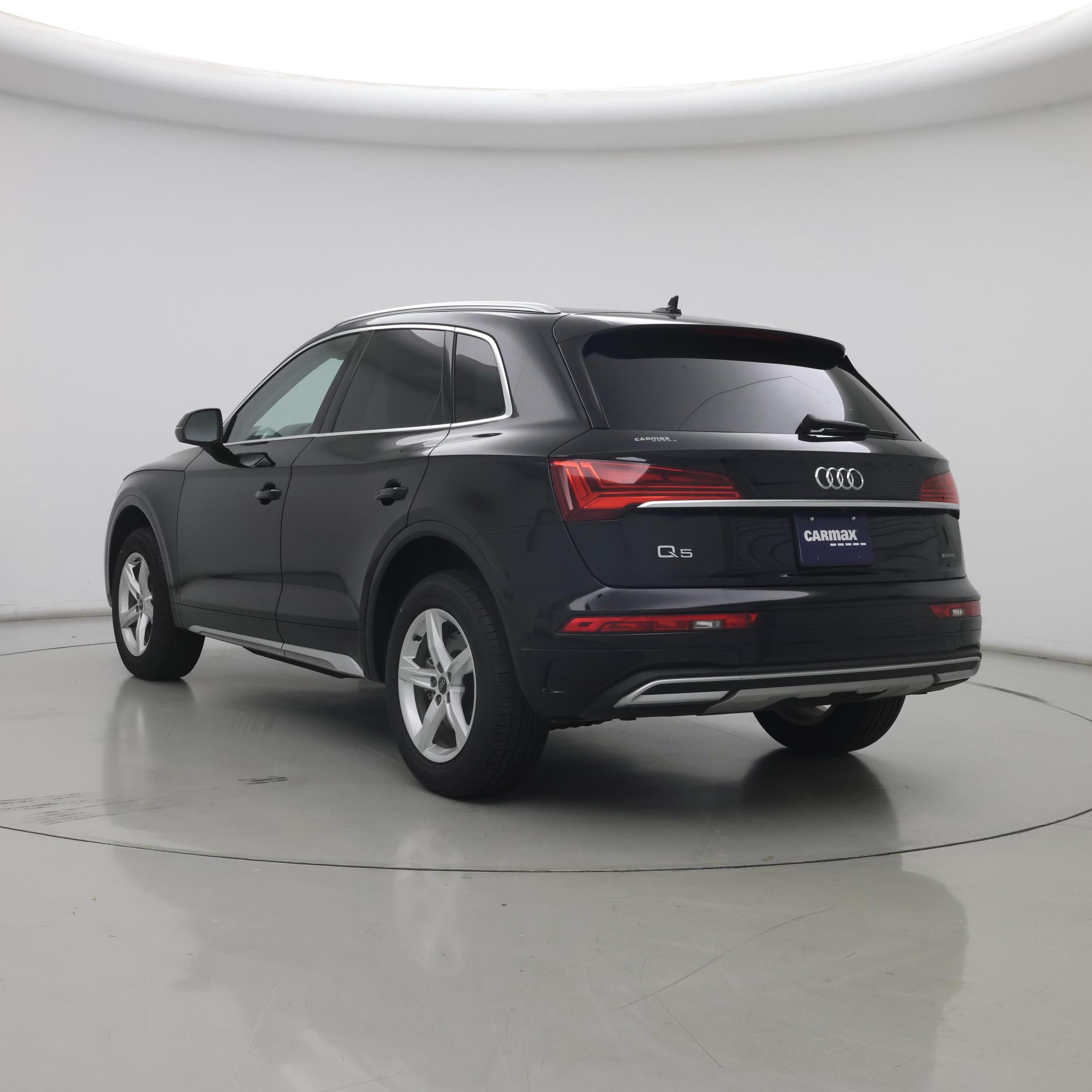 Thumbnail: 2023 Audi Q5 - 2