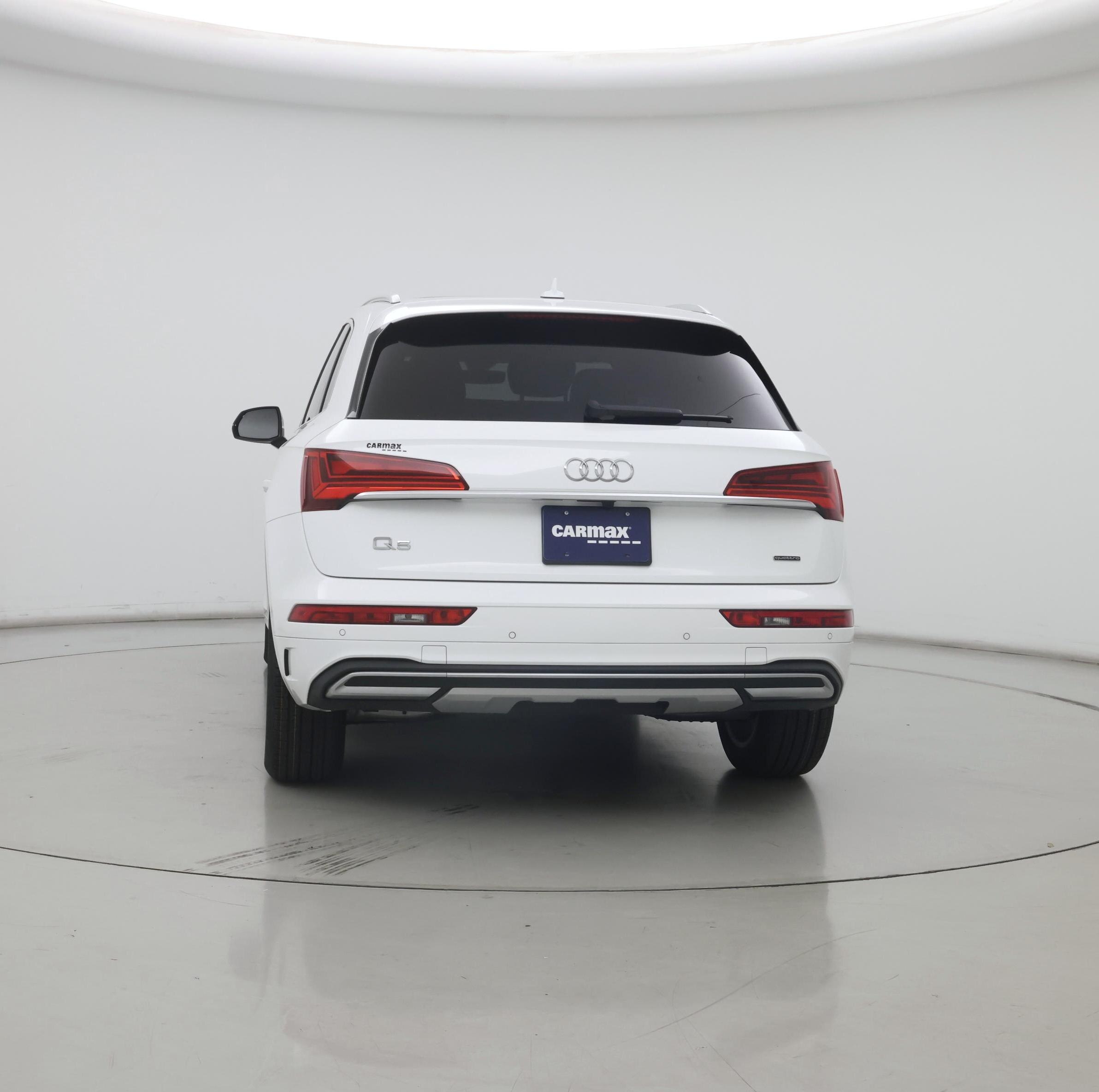 Thumbnail: 2023 Audi Q5 - 6