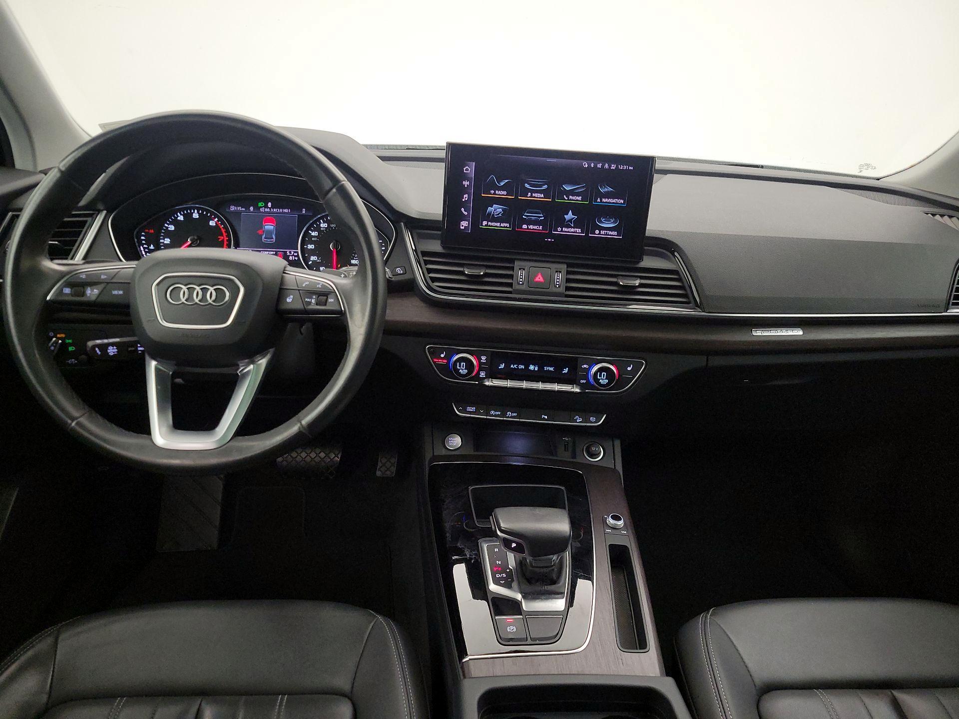 Thumbnail: 2023 Audi Q5 - 9
