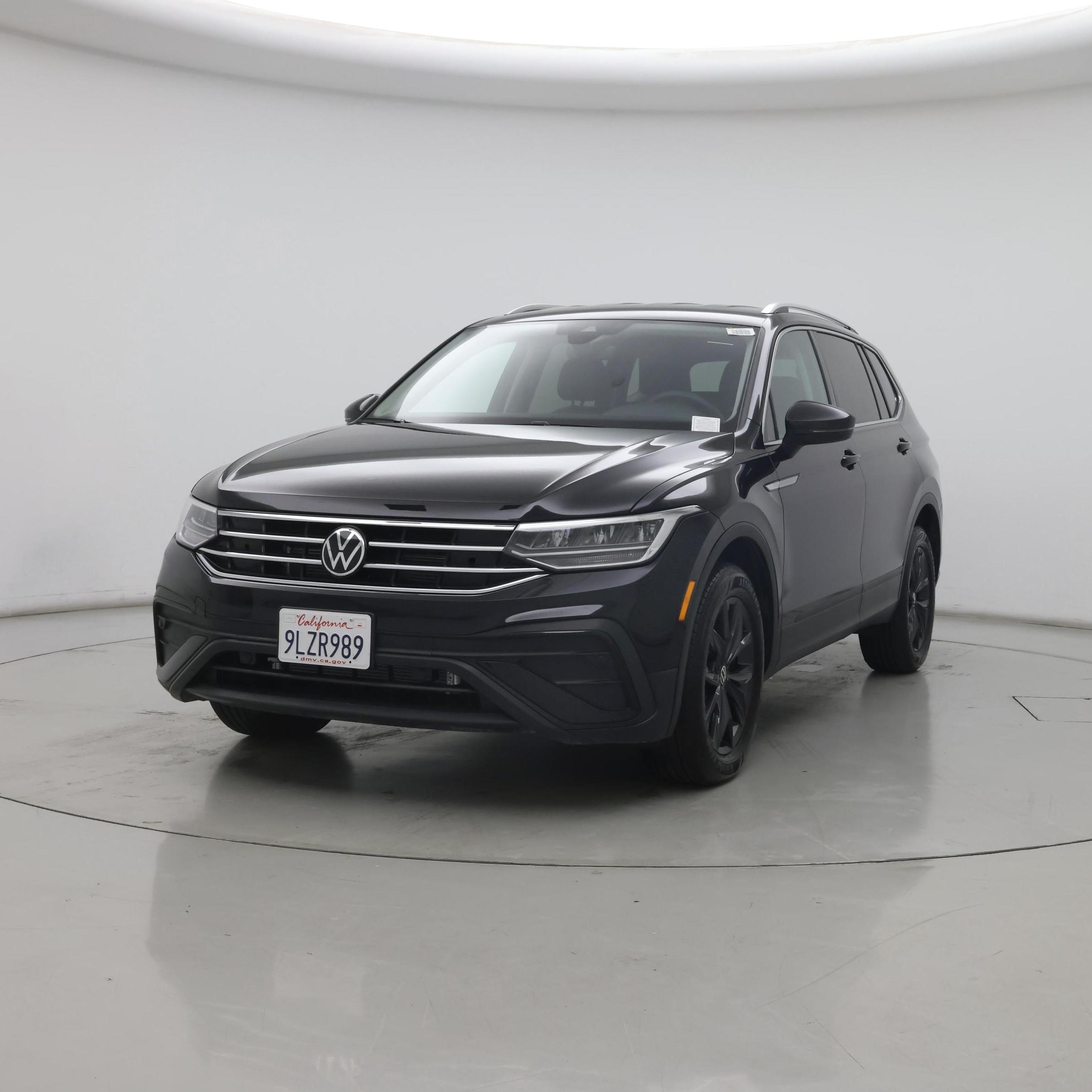 Thumbnail: 2024 Volkswagen Tiguan - 4