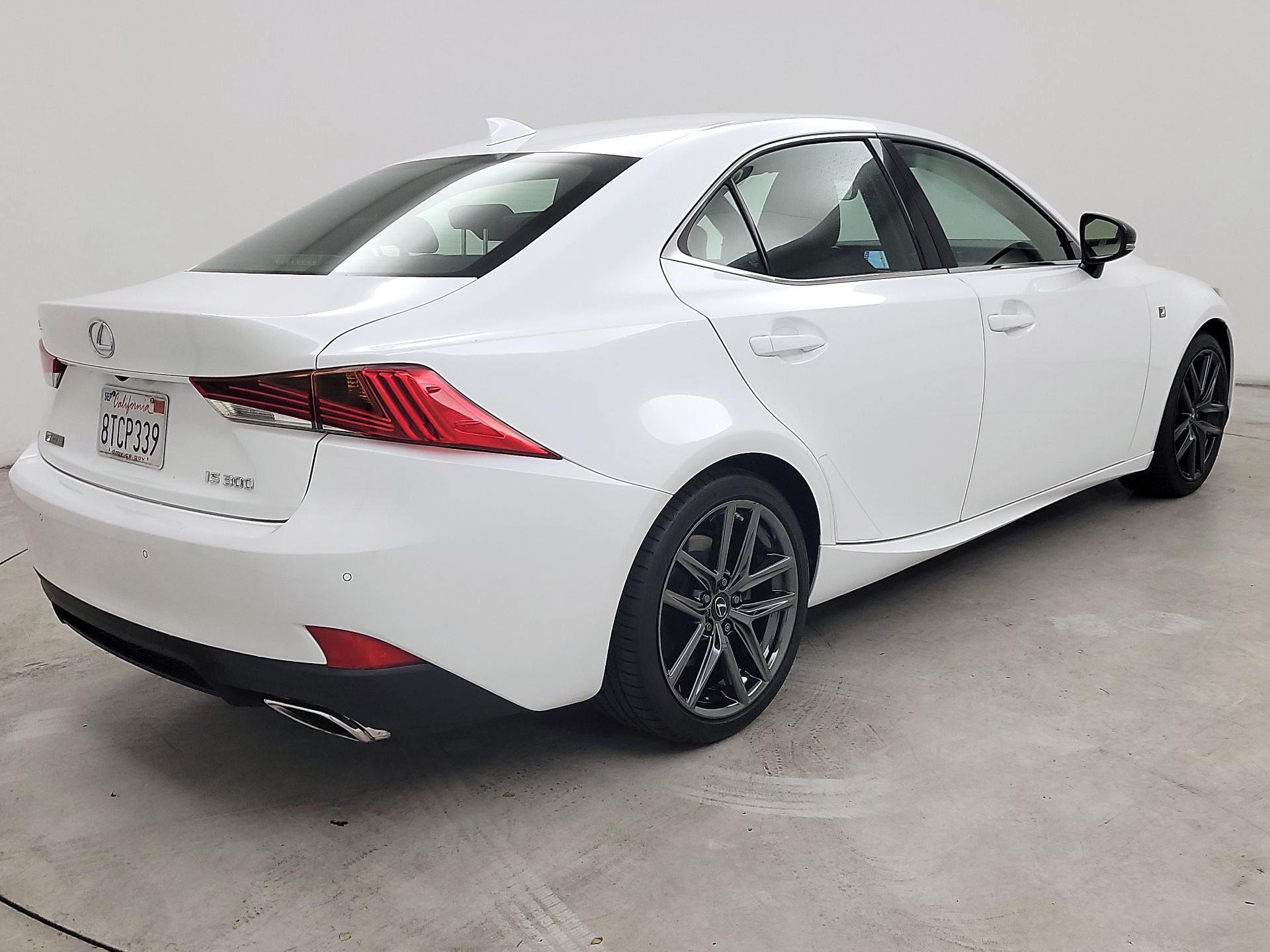 Thumbnail: 2020 Lexus IS - 5