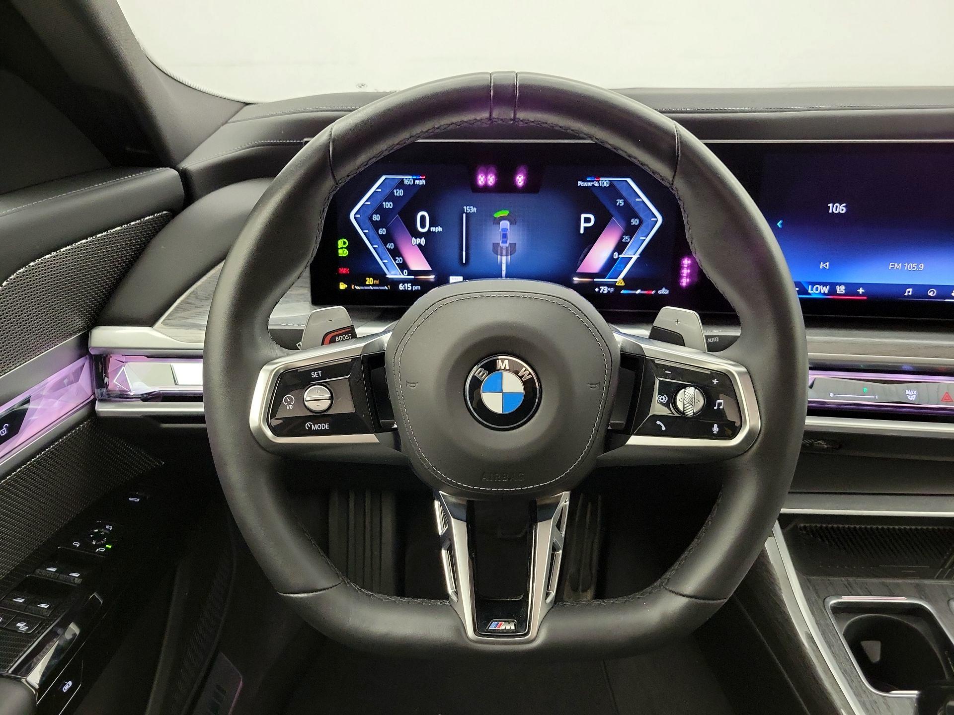 Thumbnail: 2025 BMW 7 Series - 10