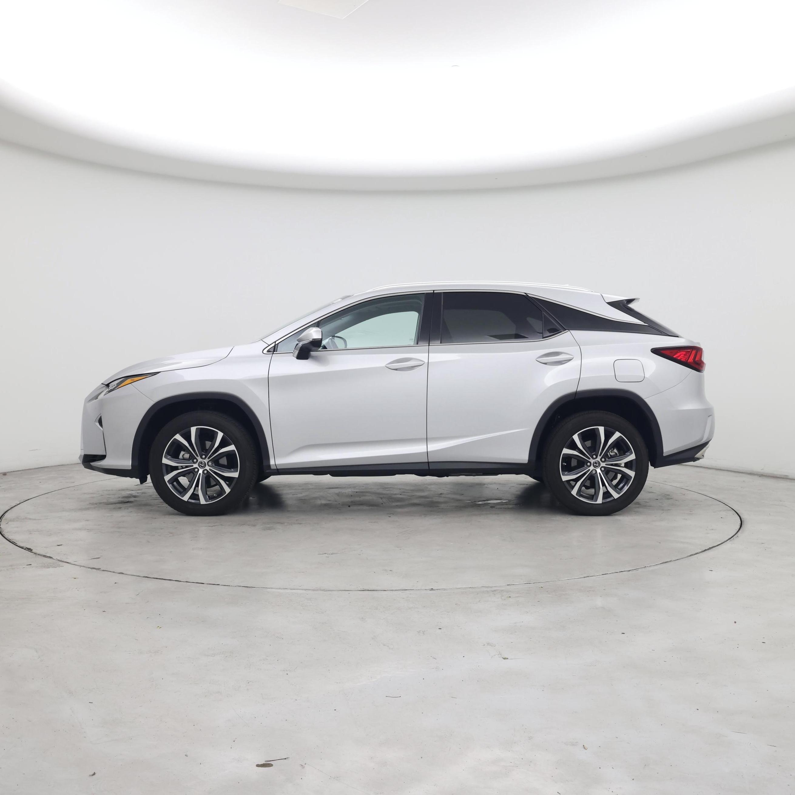 Thumbnail: 2019 Lexus RX - 3
