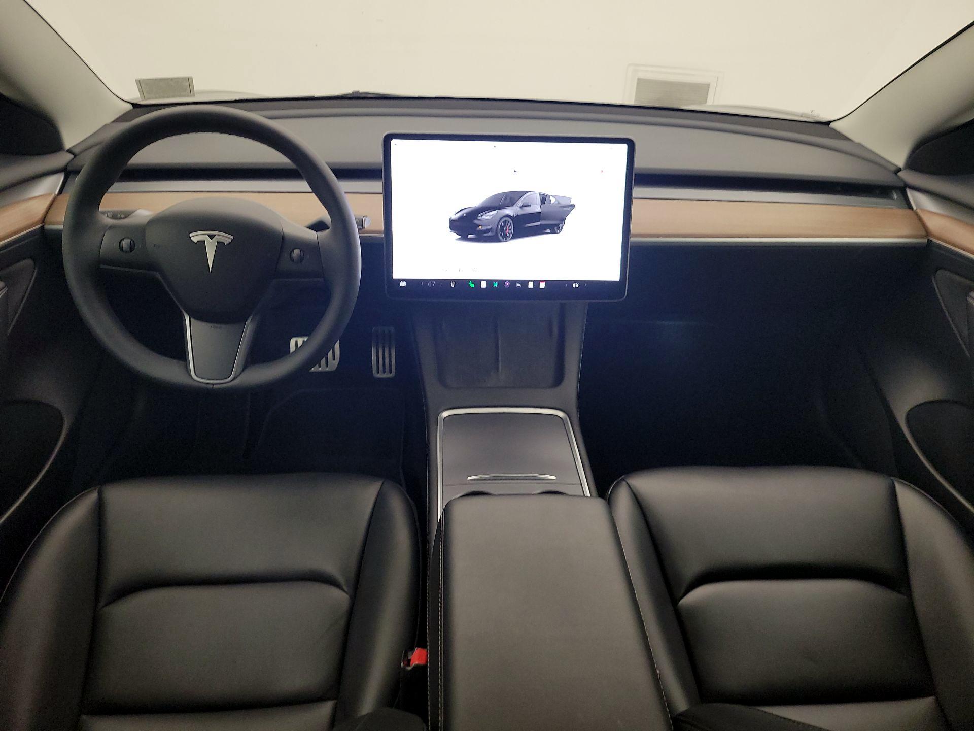 Thumbnail: 2023 Tesla Model 3 - 9