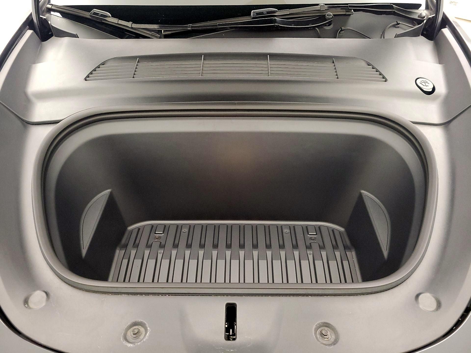 Thumbnail: 2024 Tesla Model Y - 20