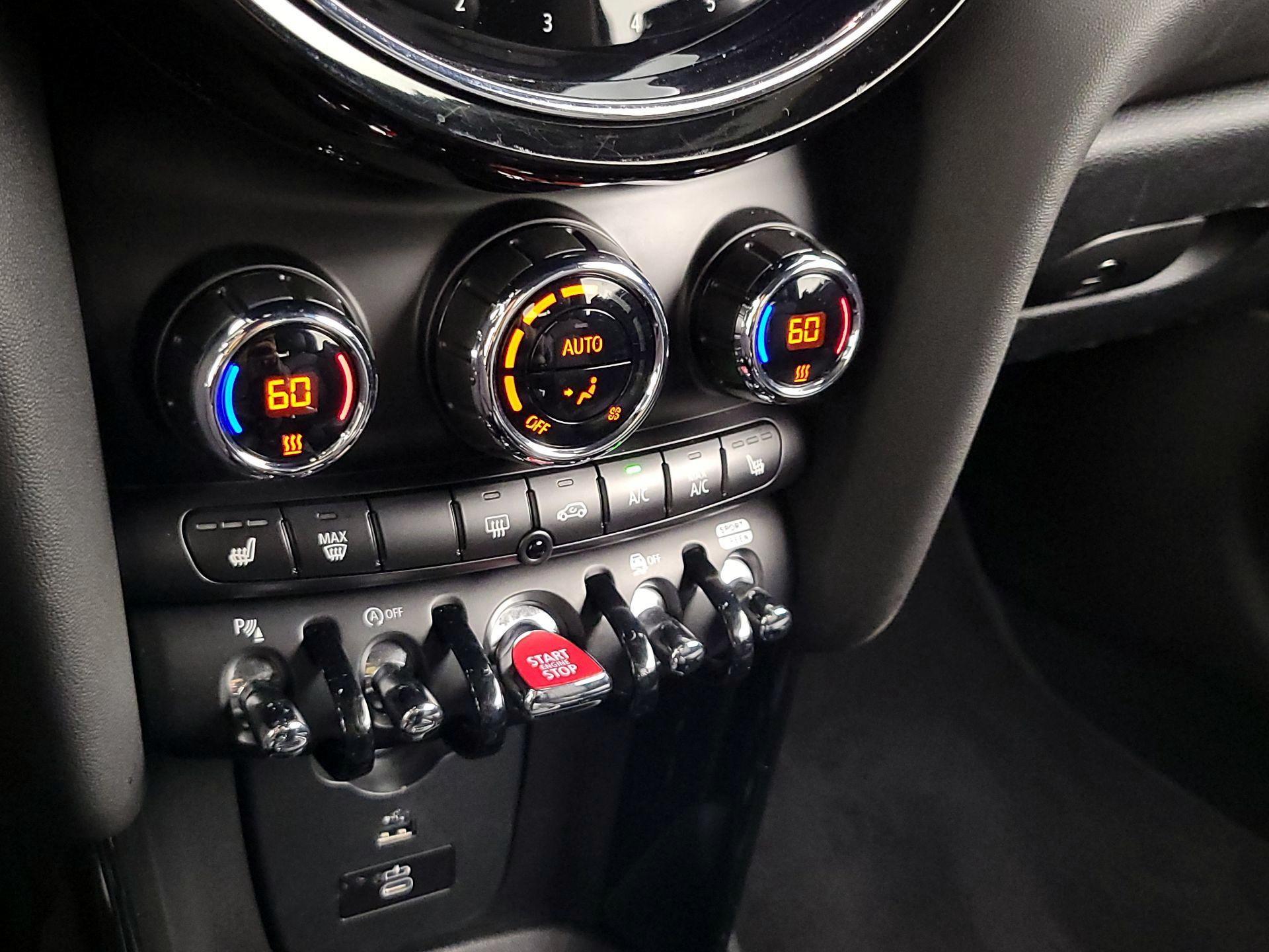 Thumbnail: 2023 MINI Cooper - 16