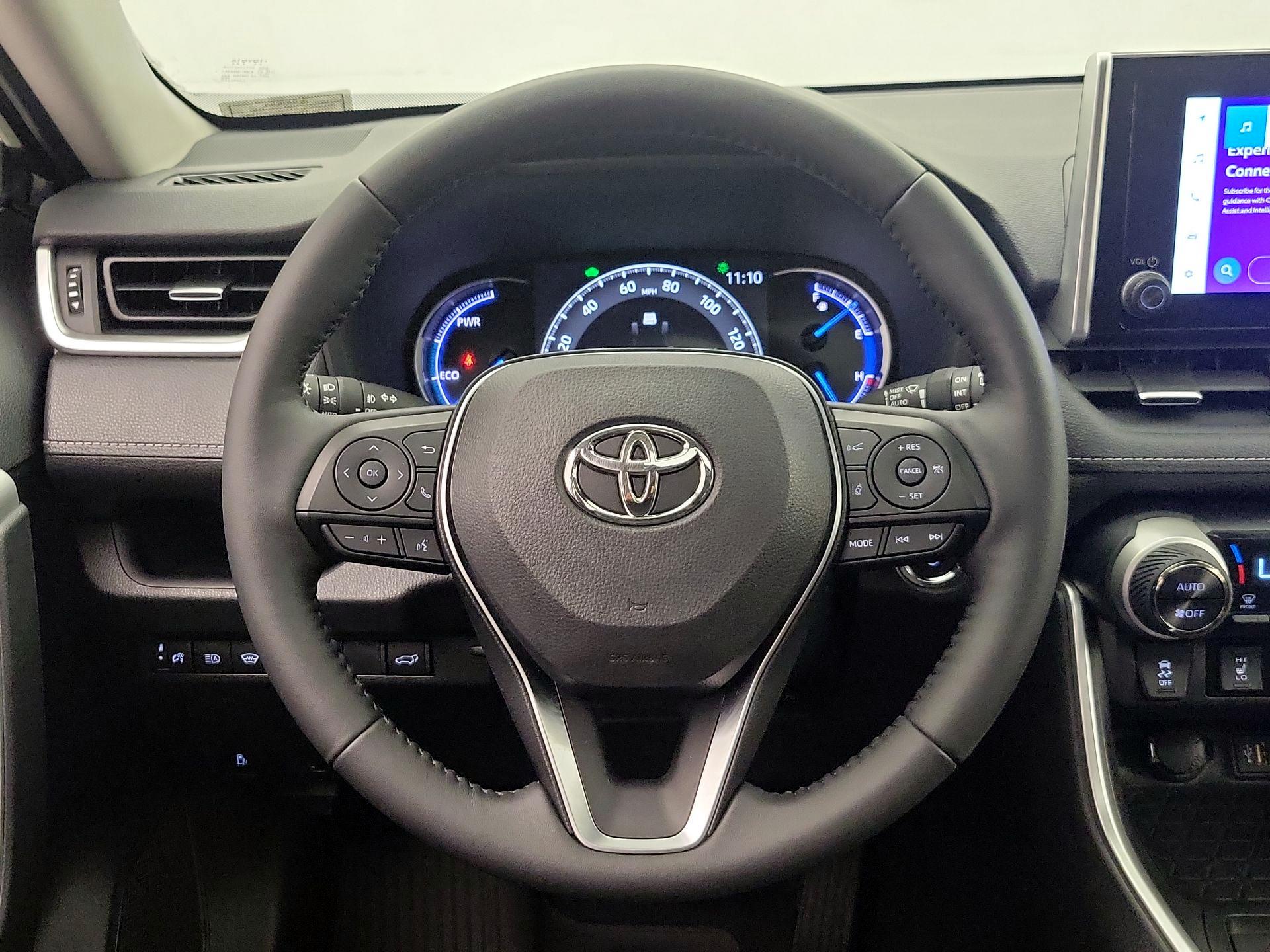 Thumbnail: 2025 Toyota RAV4 - 10