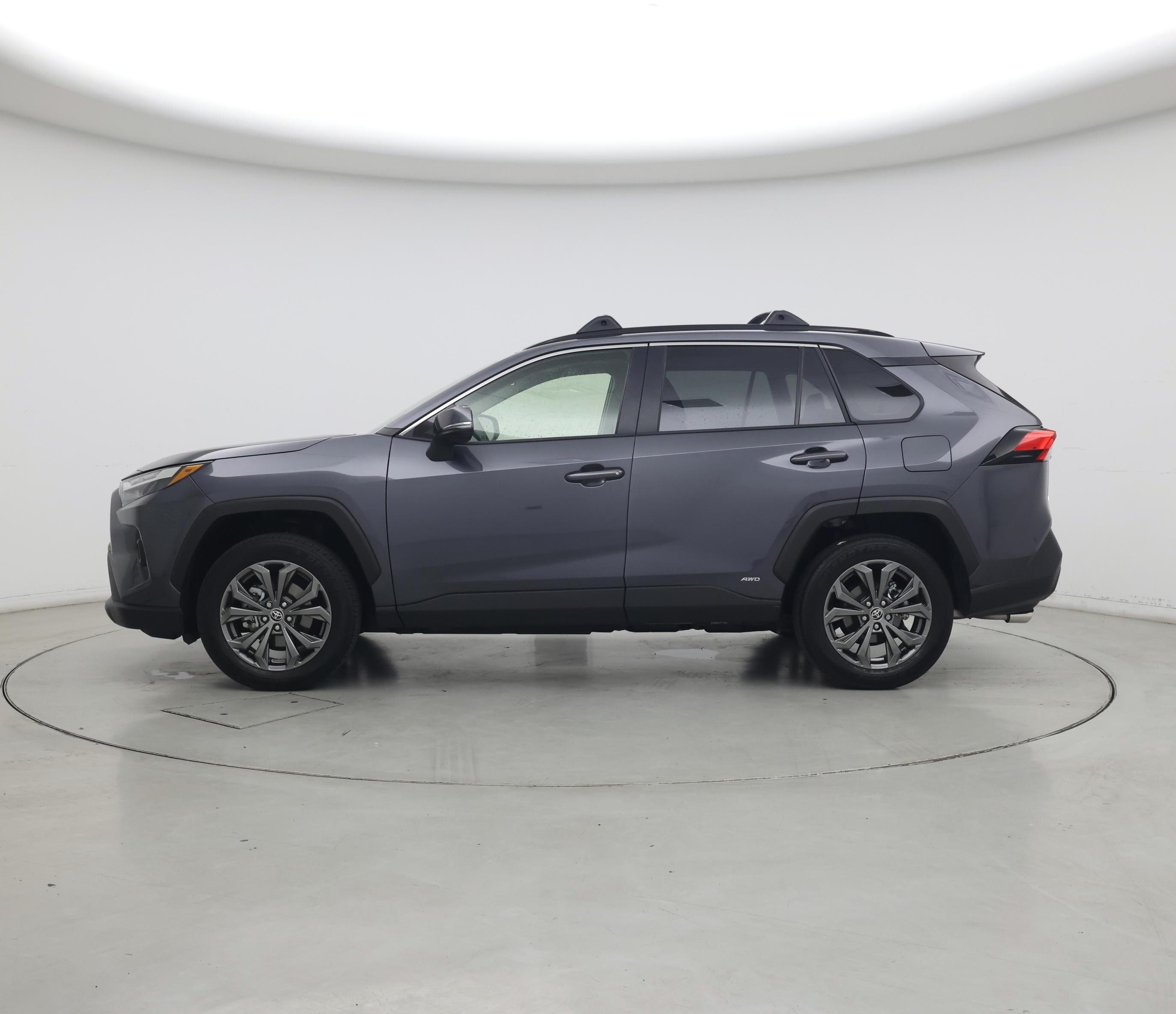 Thumbnail: 2025 Toyota RAV4 - 3