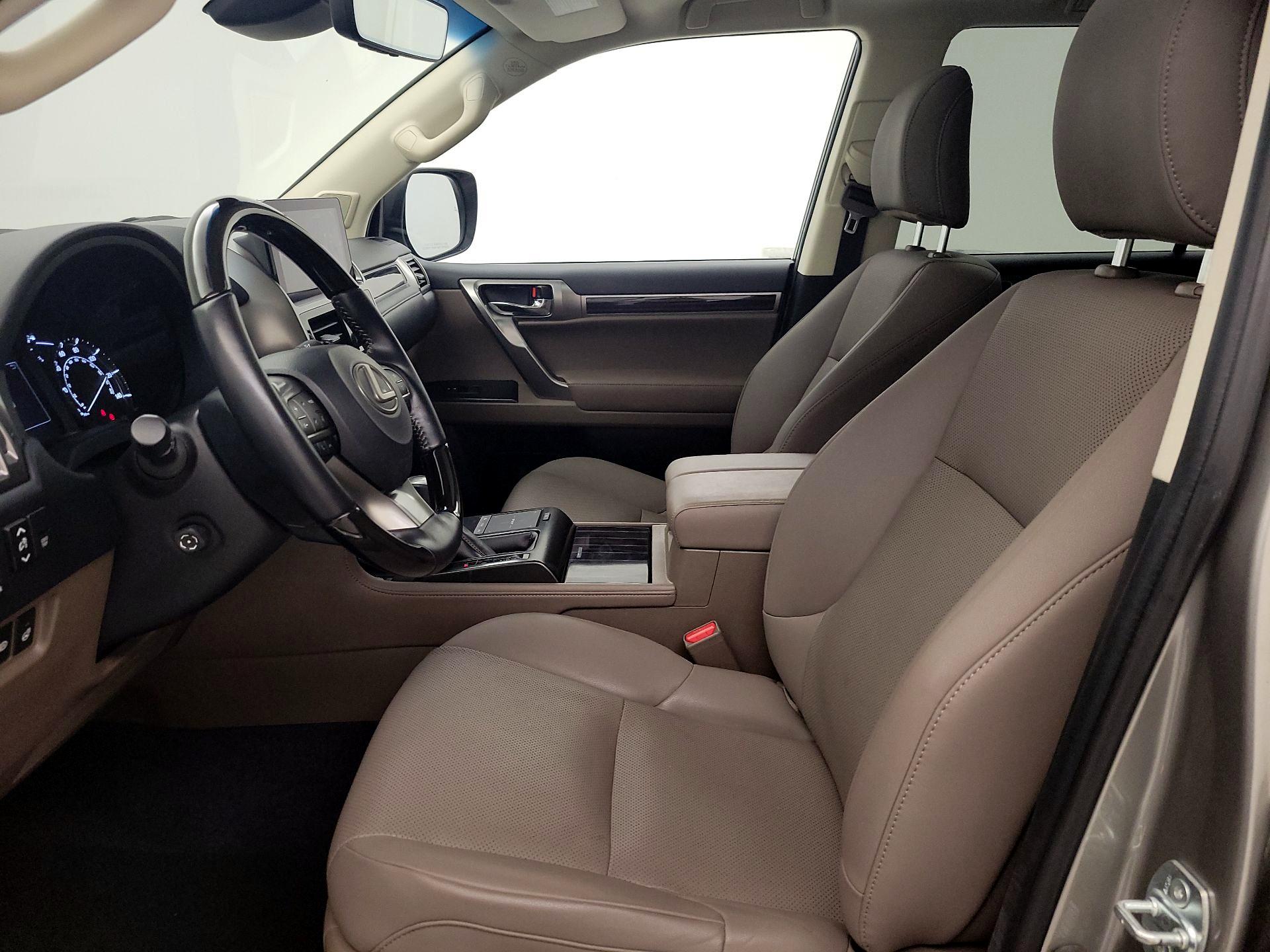 Thumbnail: 2022 Lexus GX - 11
