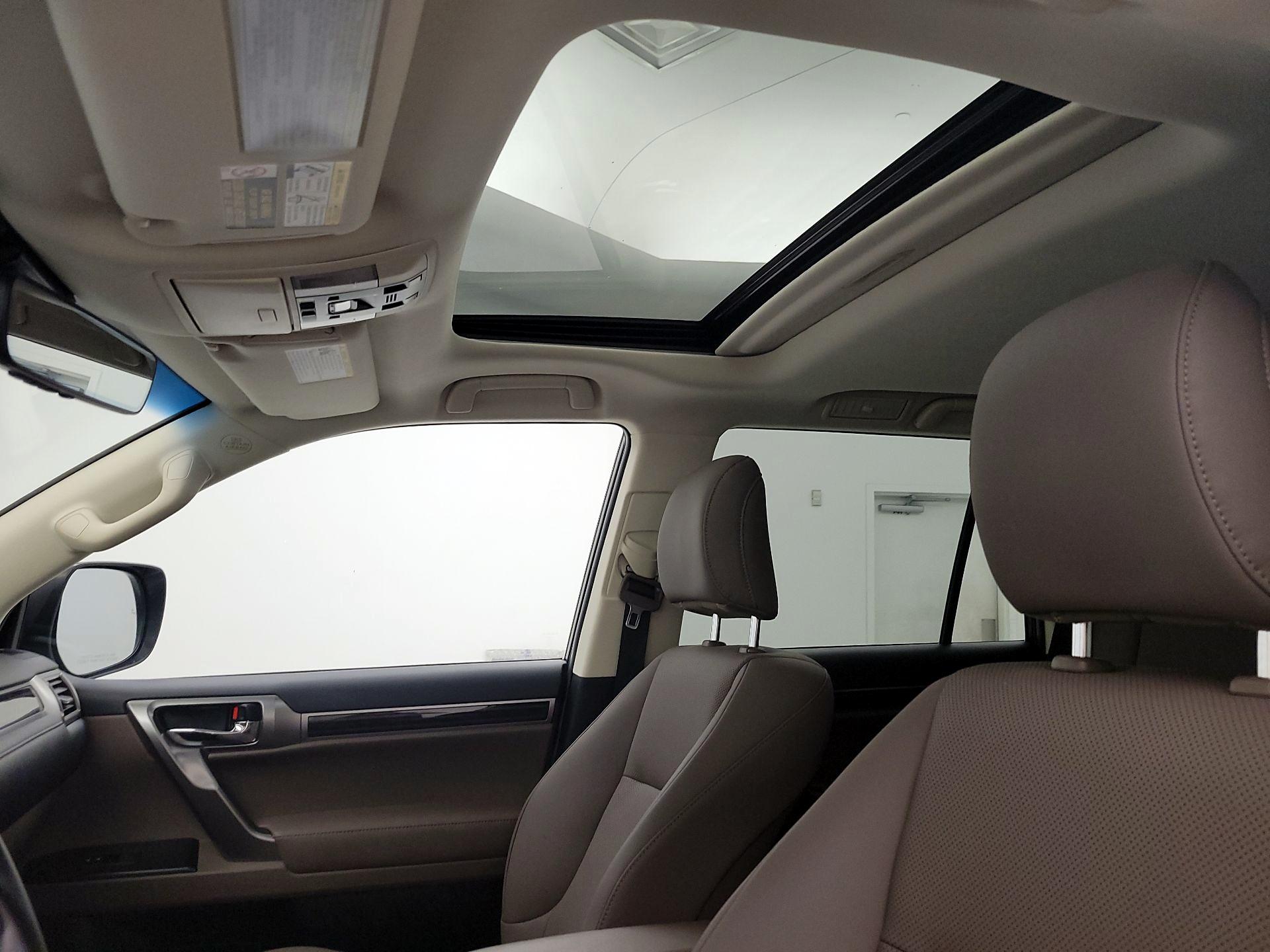 Thumbnail: 2022 Lexus GX - 20