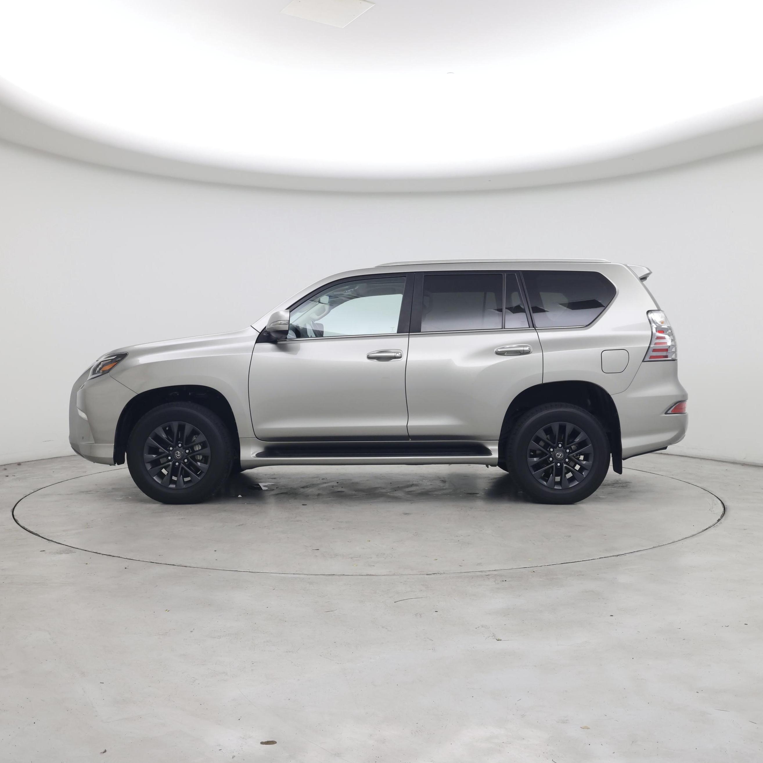 Thumbnail: 2022 Lexus GX - 3