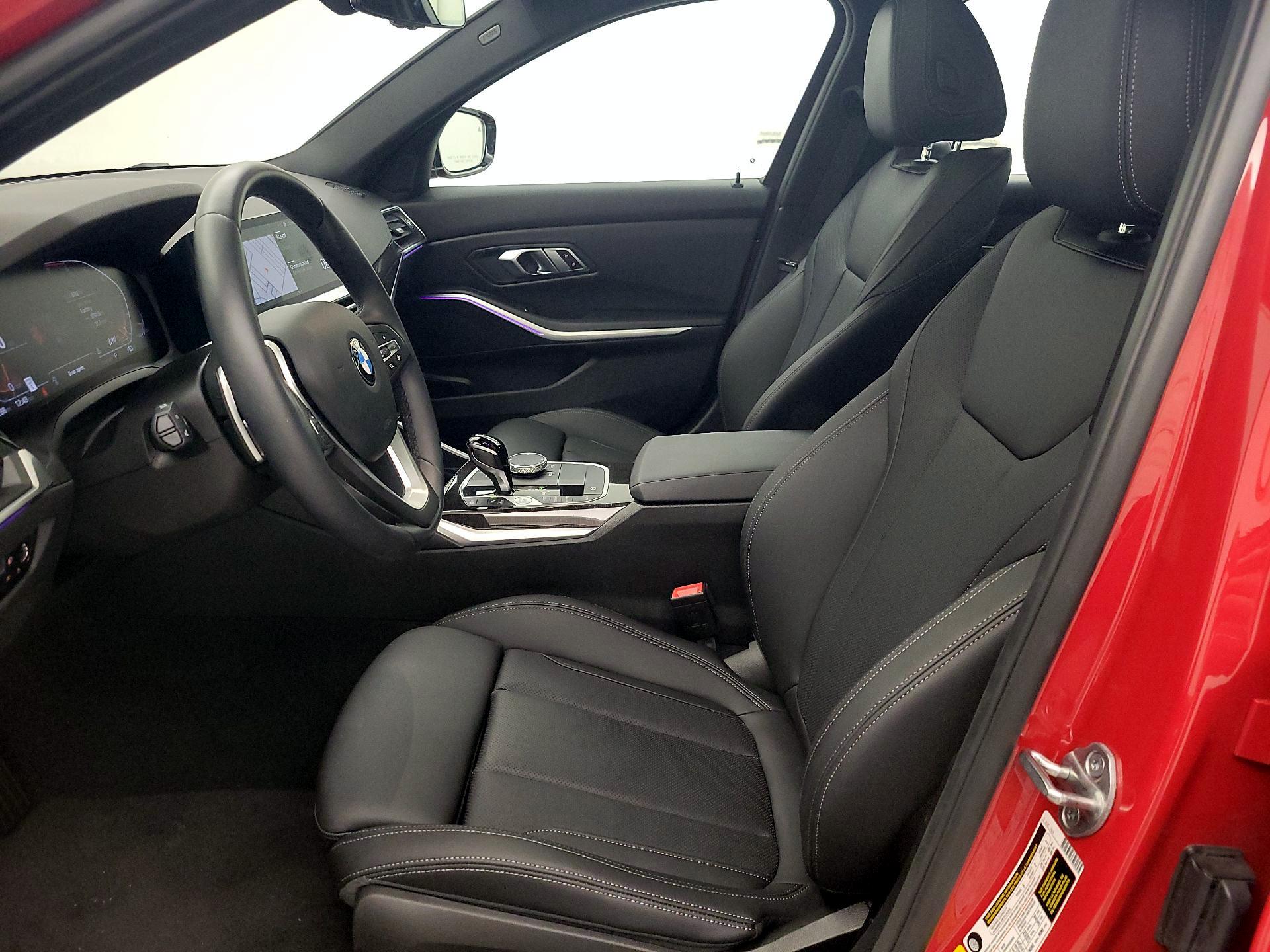 Thumbnail: 2022 BMW 3 Series - 11