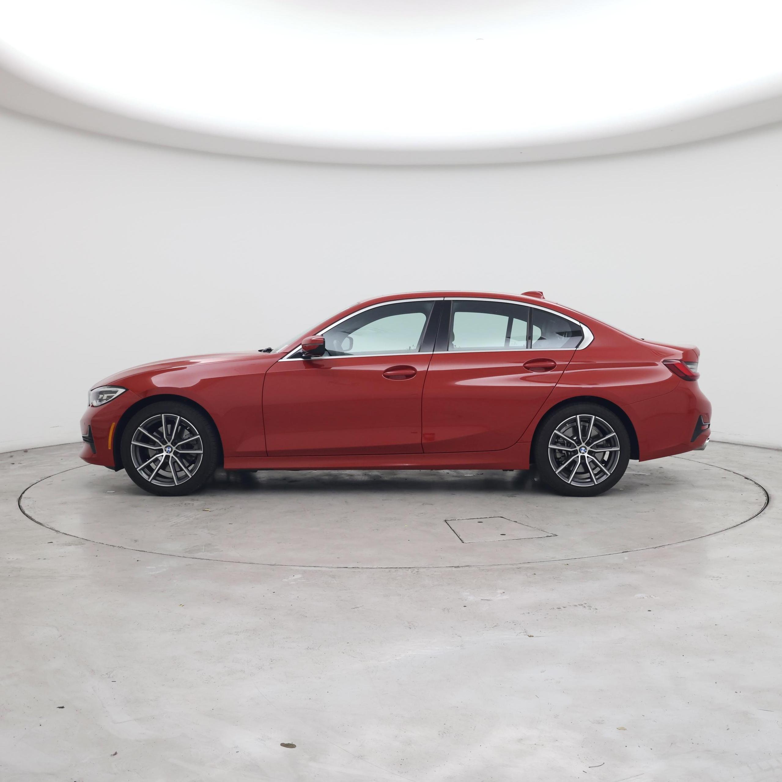 Thumbnail: 2022 BMW 3 Series - 3