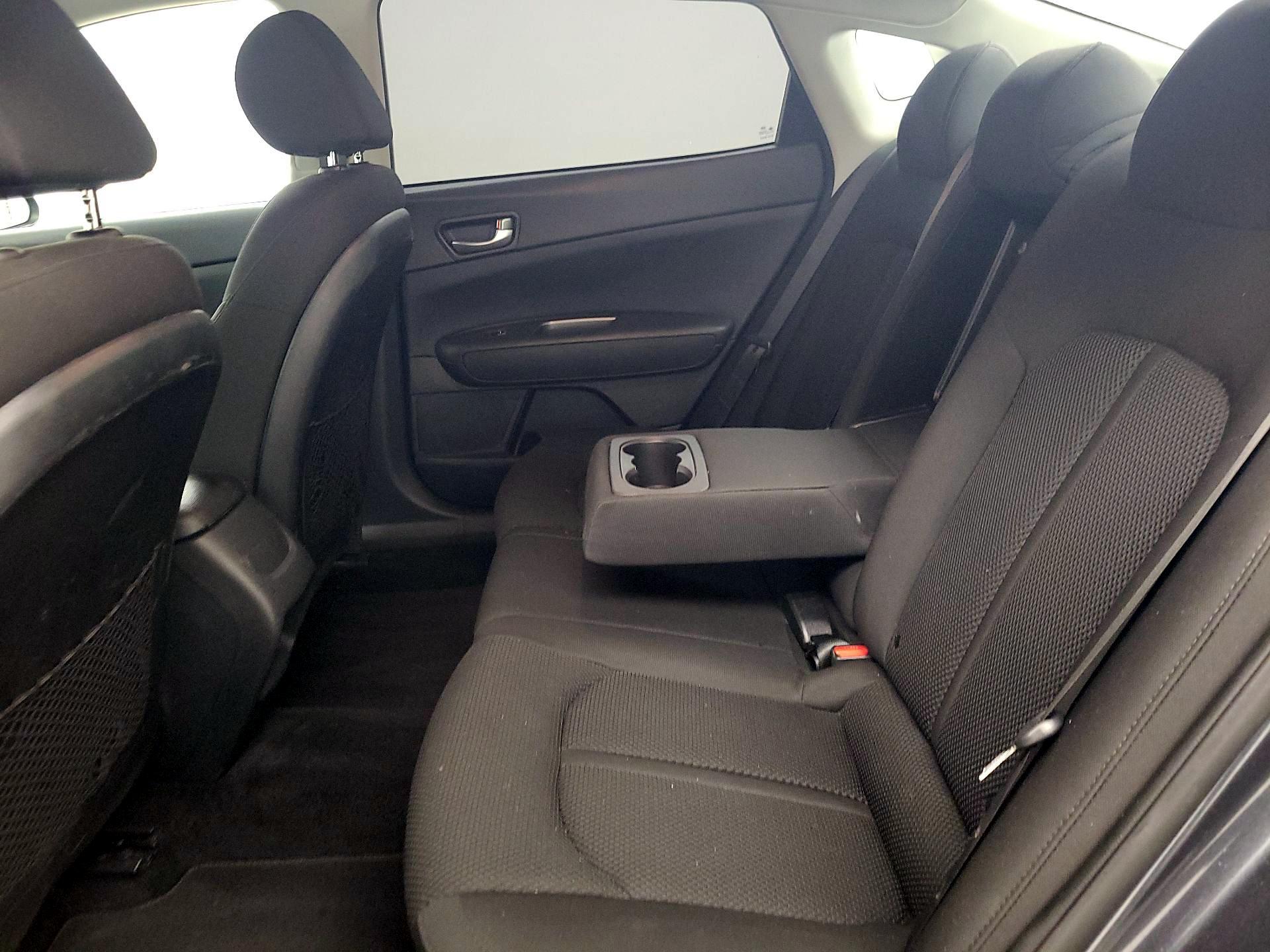 Thumbnail: 2020 Kia Optima - 17
